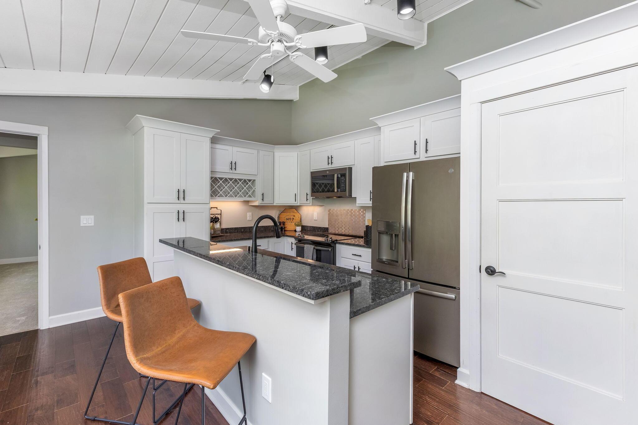 2109 W 5th Avenue, C, Grandview Unit: C