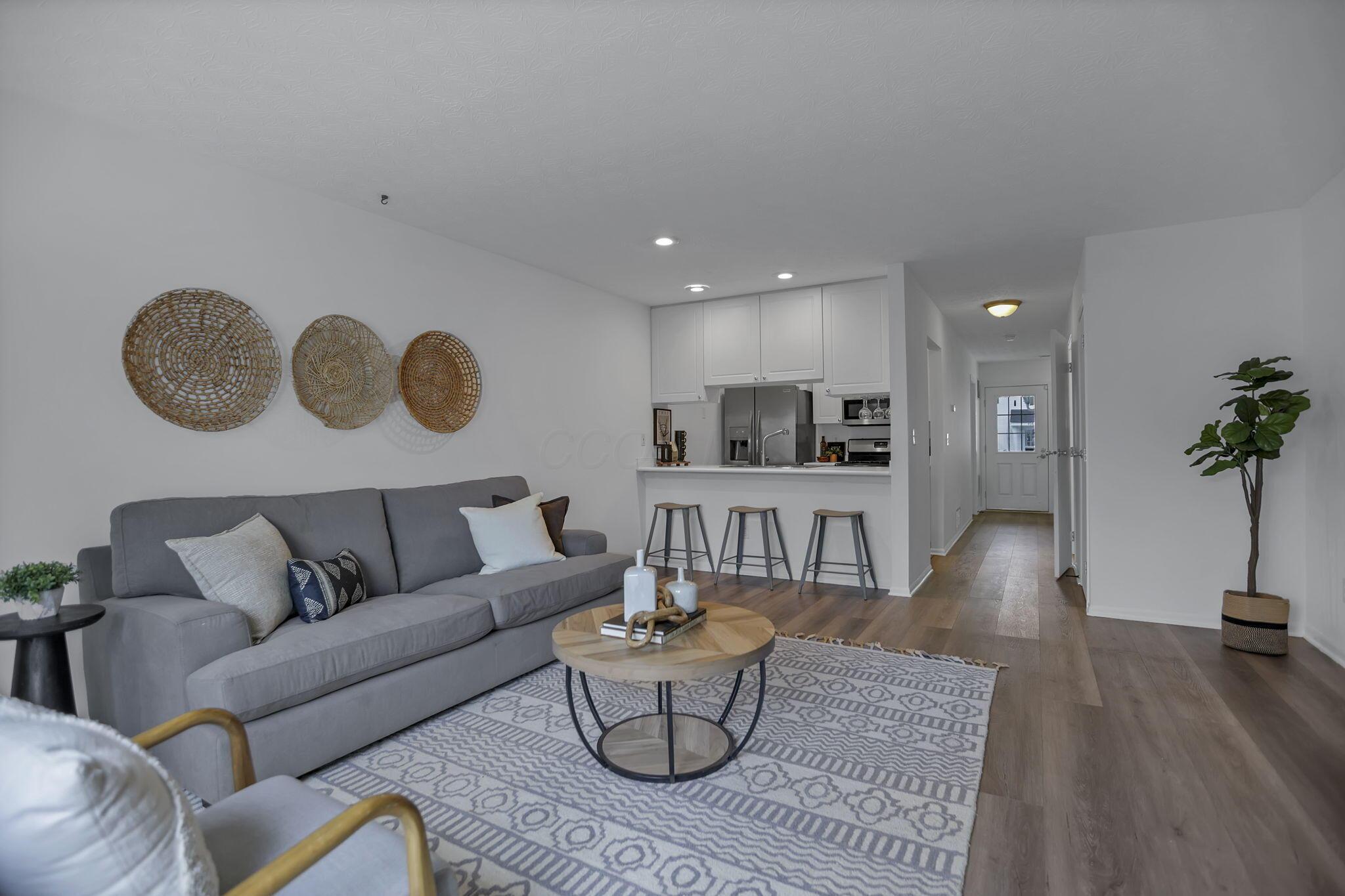 4641 Athalia Drive, 18b