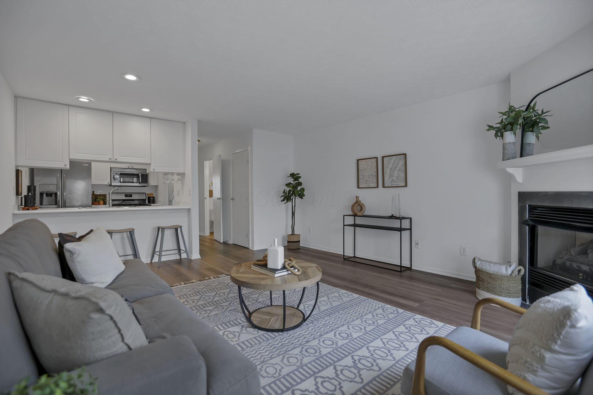 4641 Athalia Drive, 18b