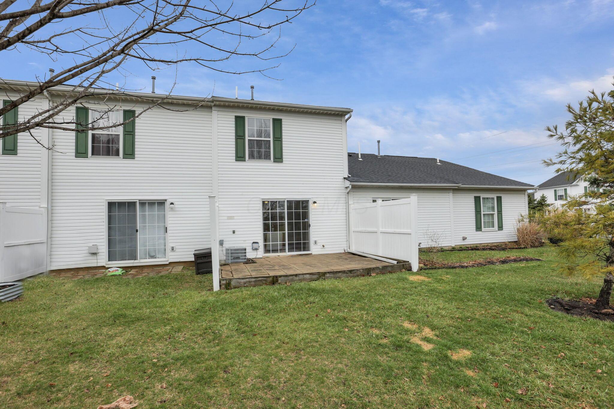 4641 Athalia Drive, 18b