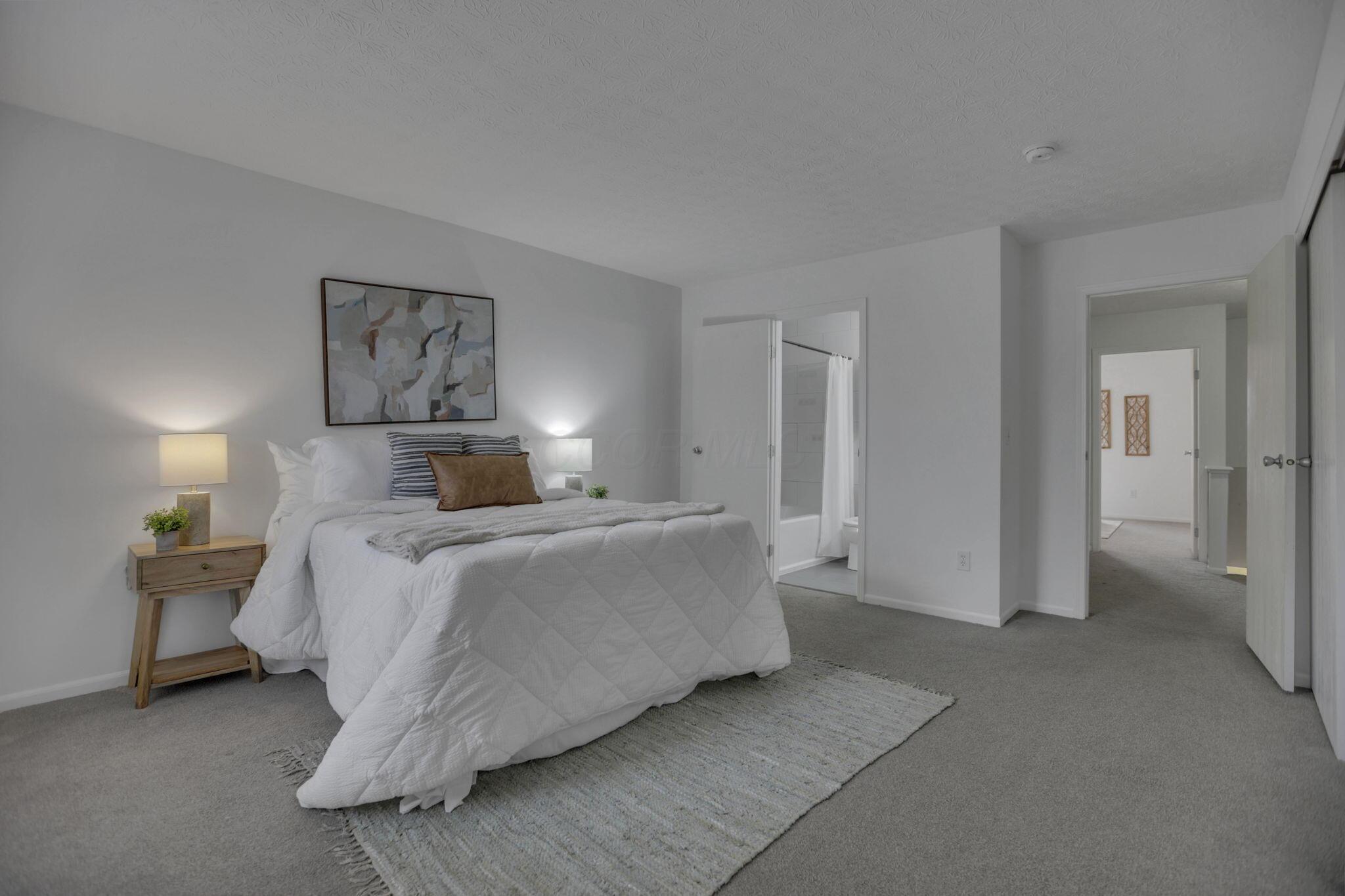 4641 Athalia Drive, 18b