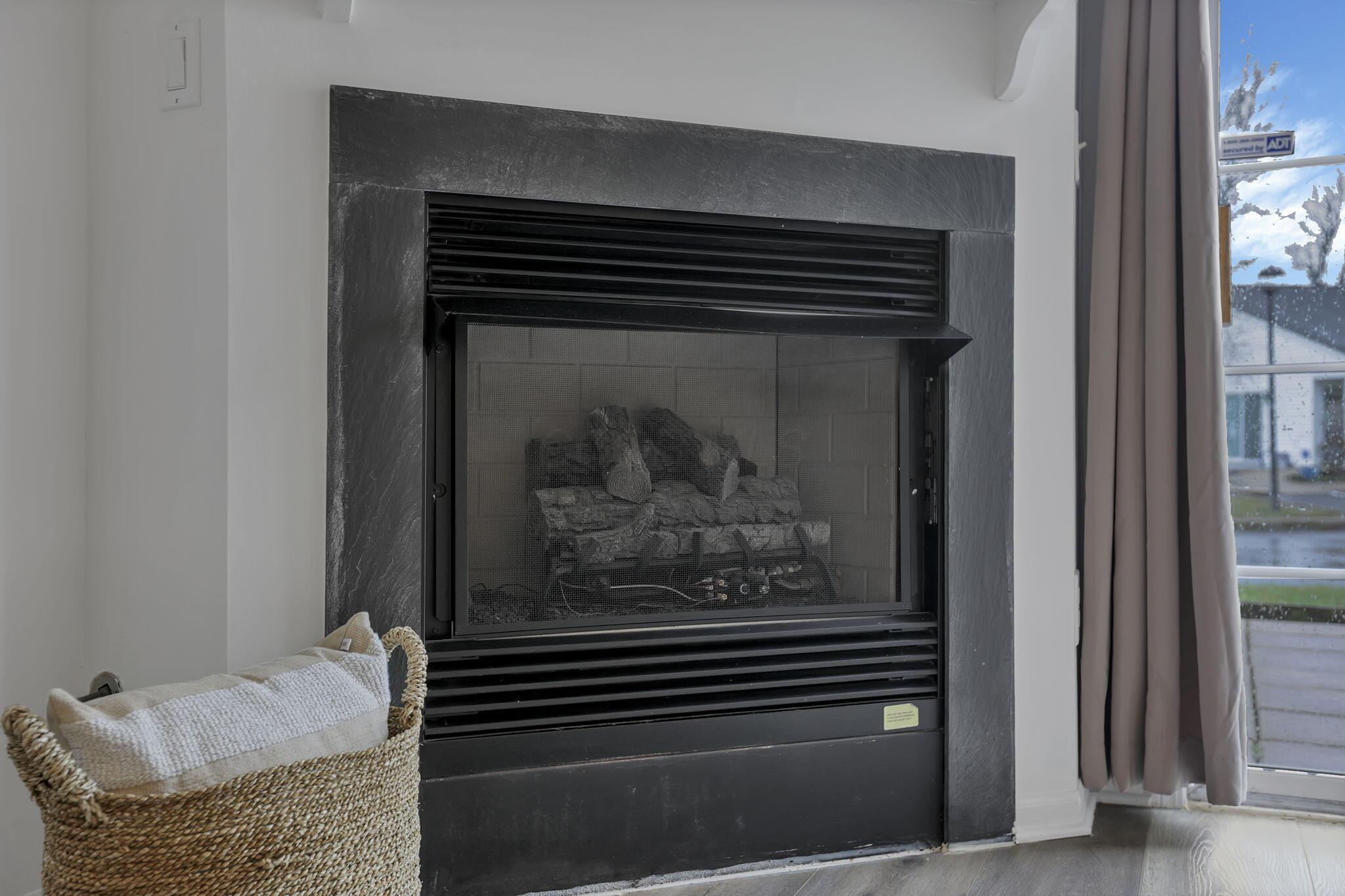 4641 Athalia Drive, 18b