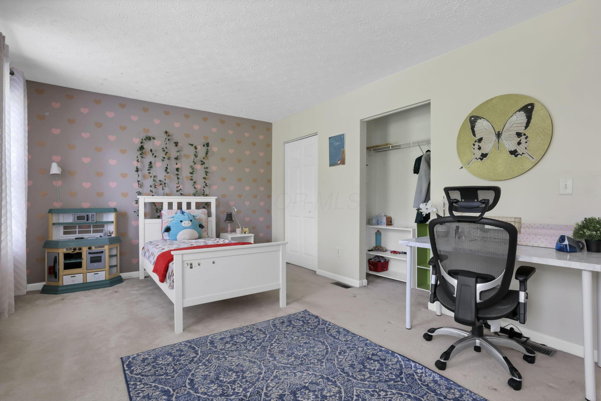 6492 River's Edge Drive