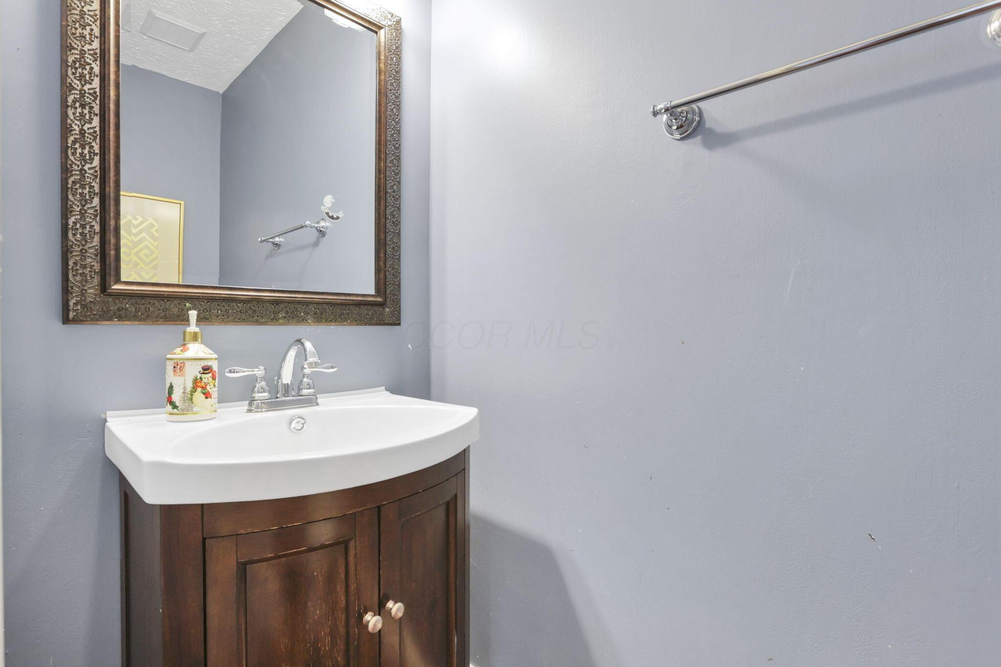 6492 River's Edge Drive