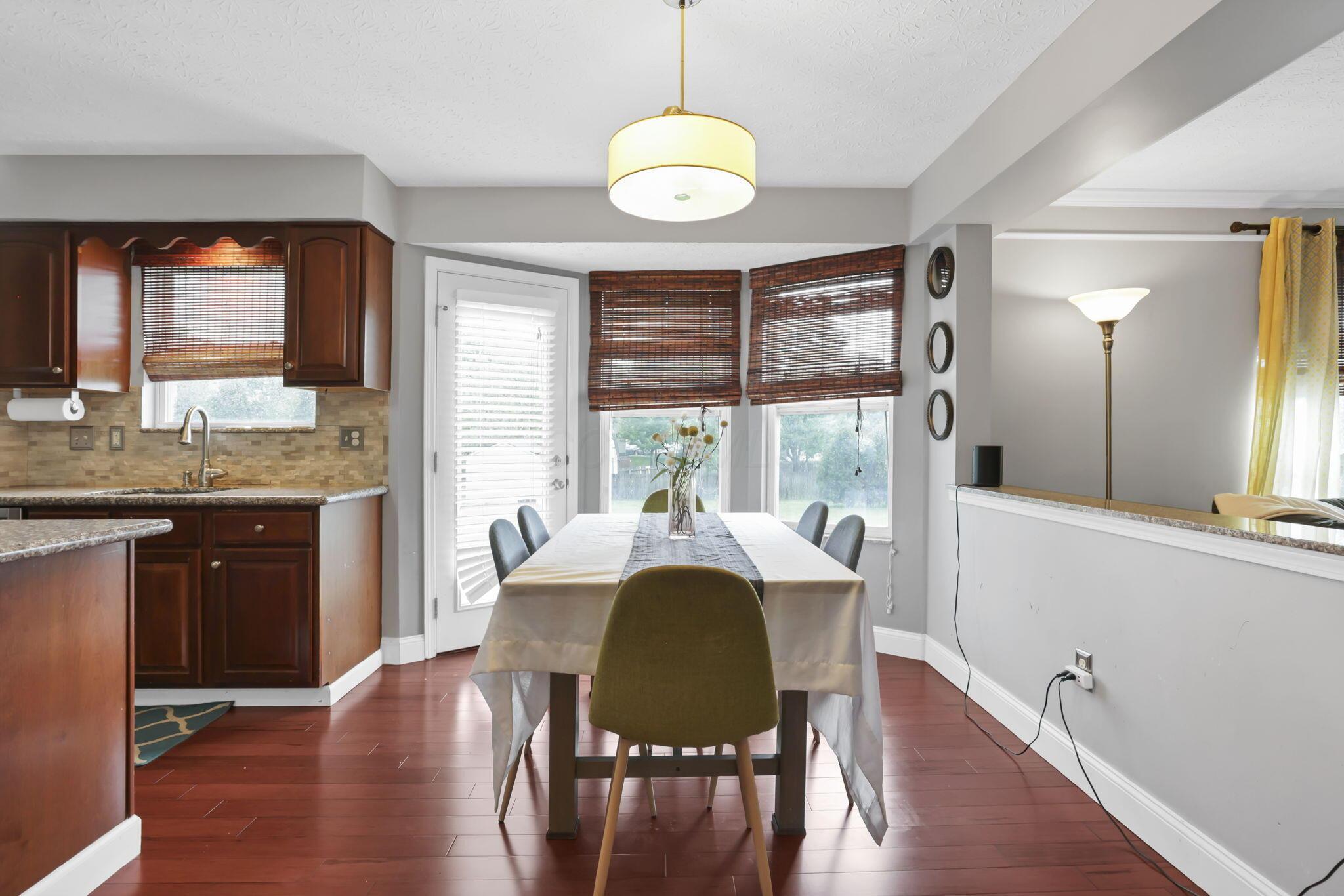6492 River's Edge Drive