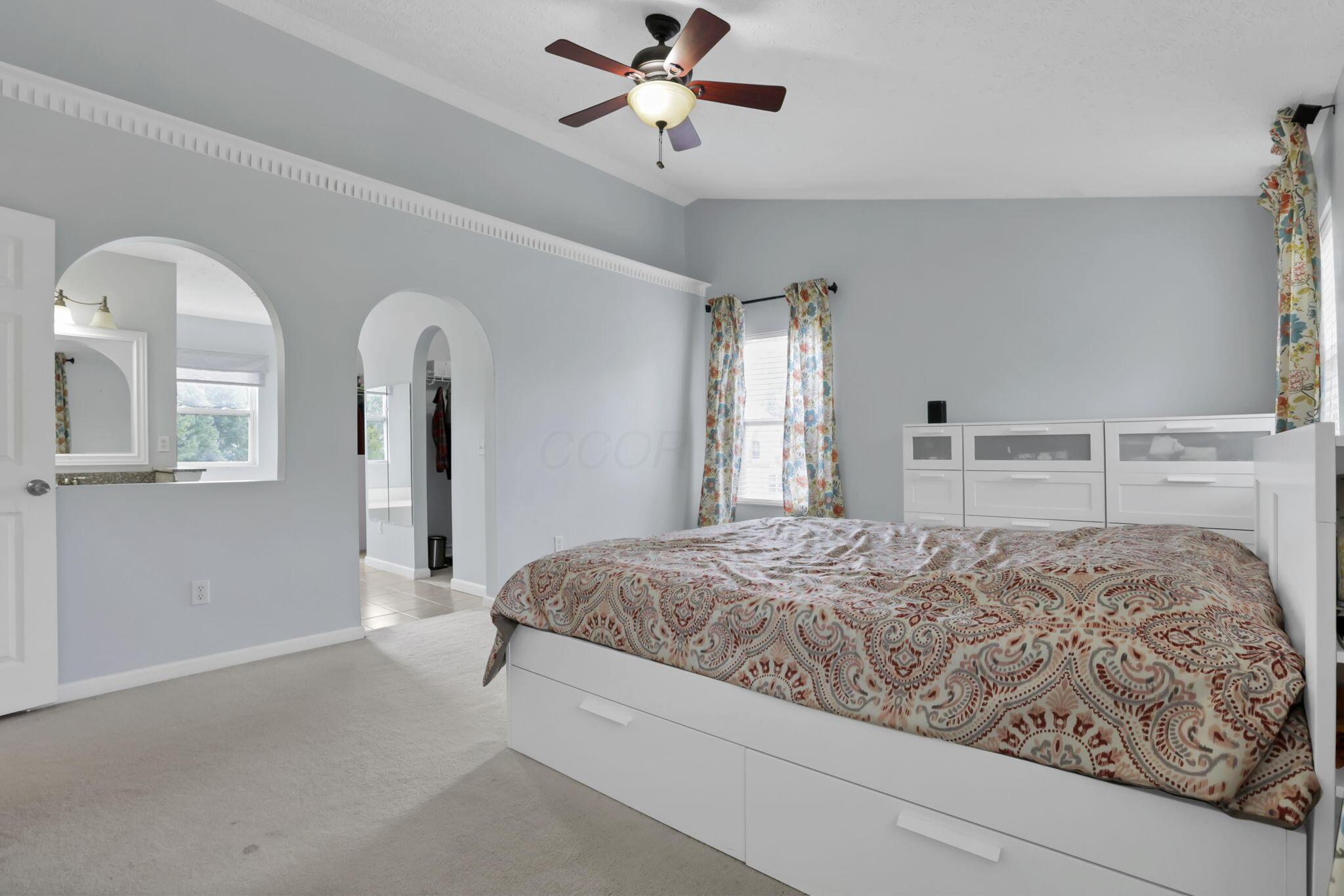 6492 River's Edge Drive