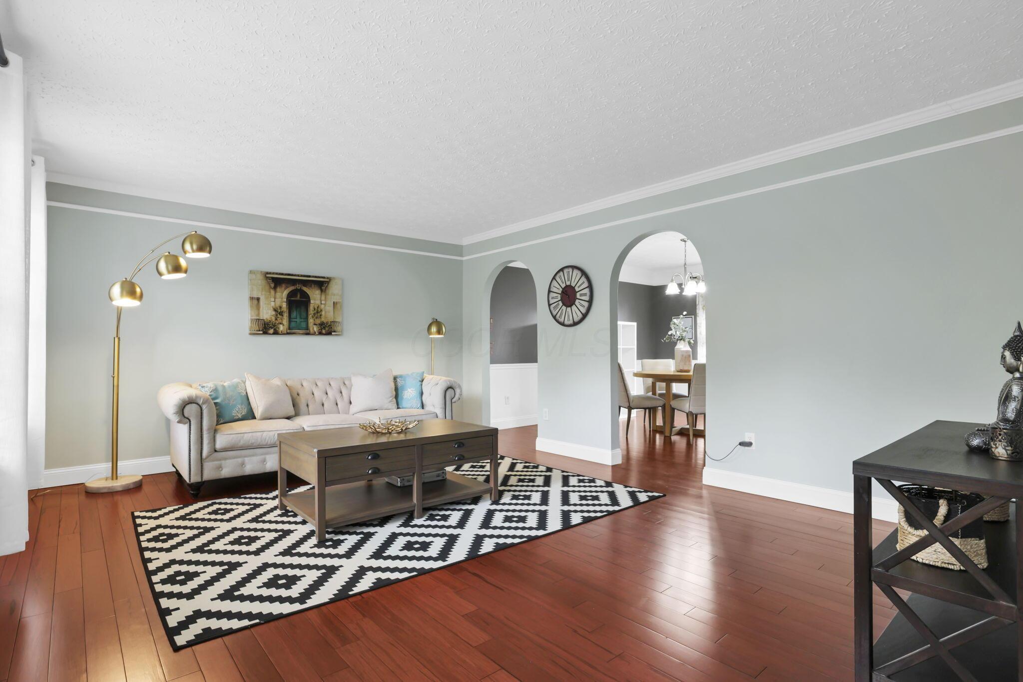 6492 River's Edge Drive