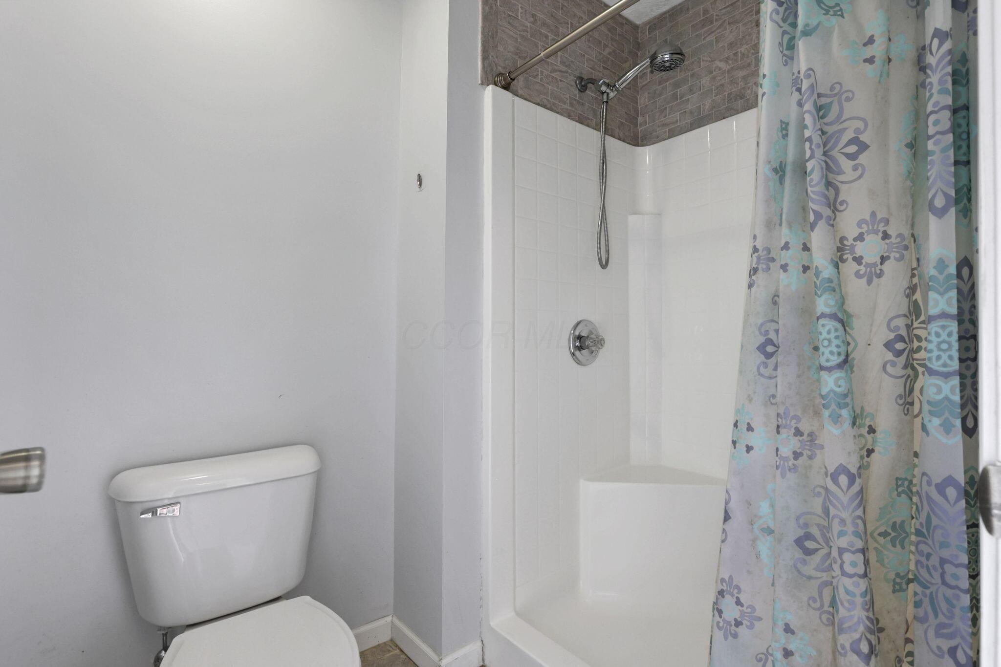 6492 River's Edge Drive