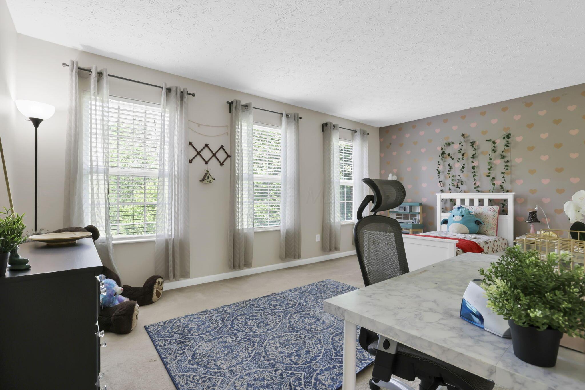6492 River's Edge Drive