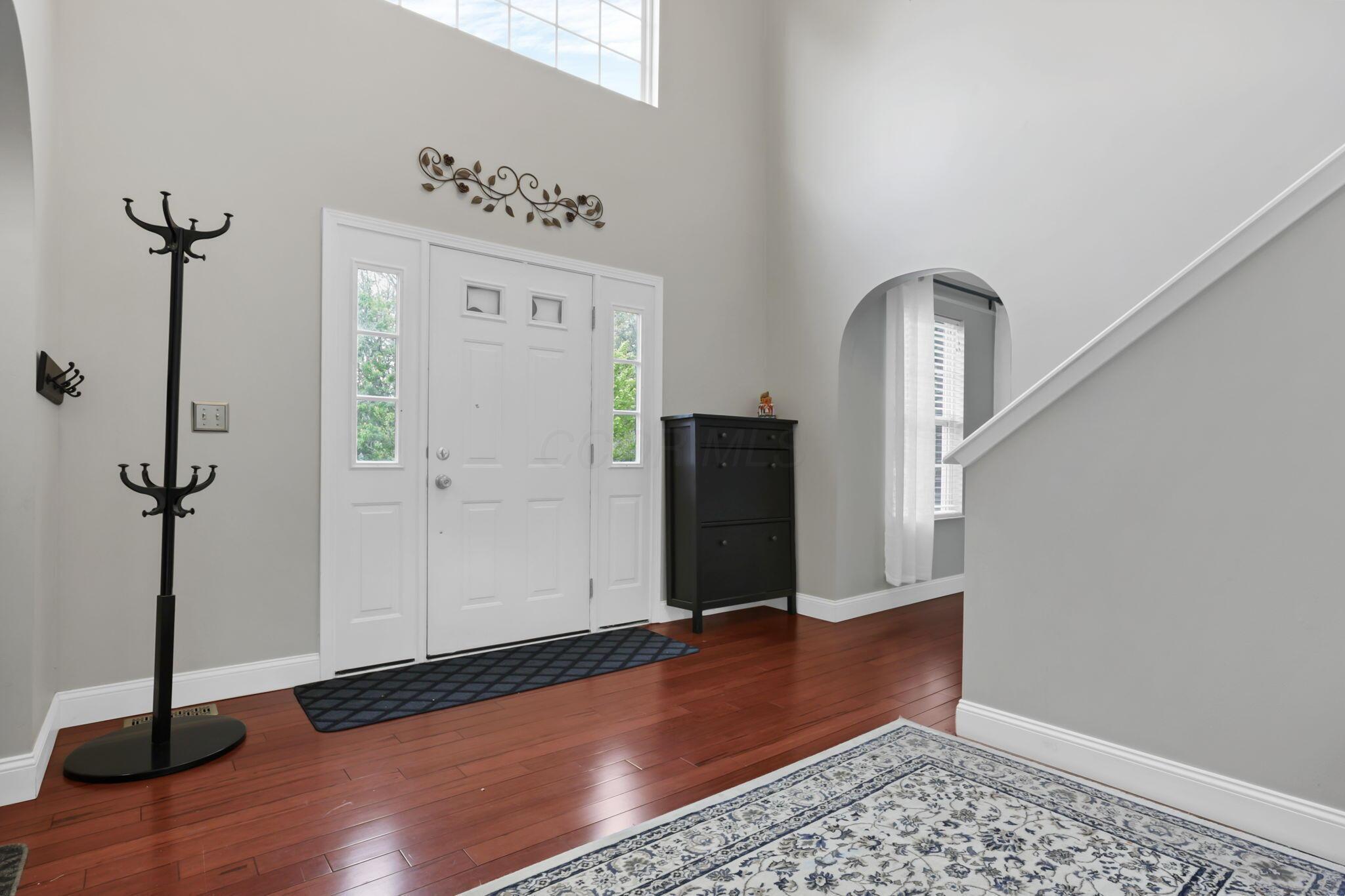 6492 River's Edge Drive