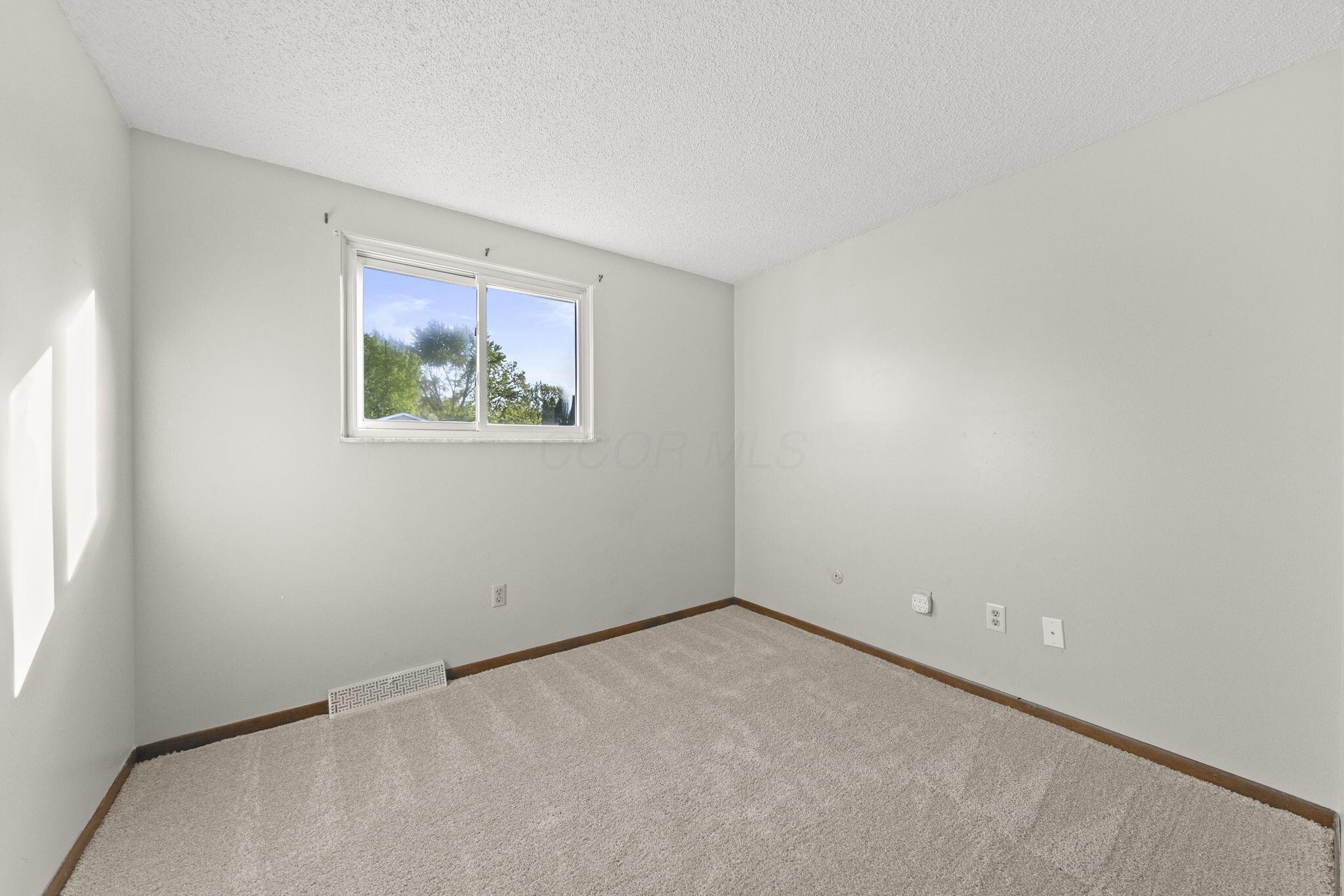 5392 Carbondale Drive