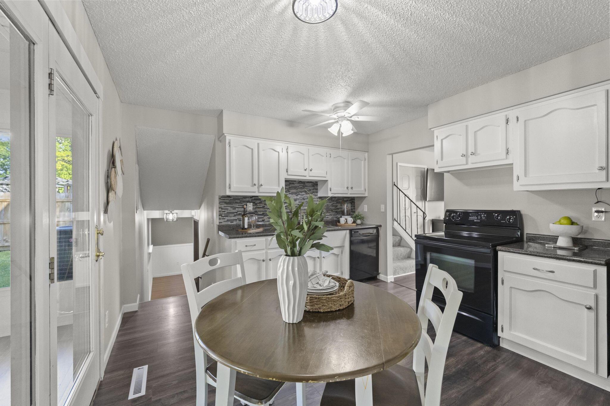 5392 Carbondale Drive