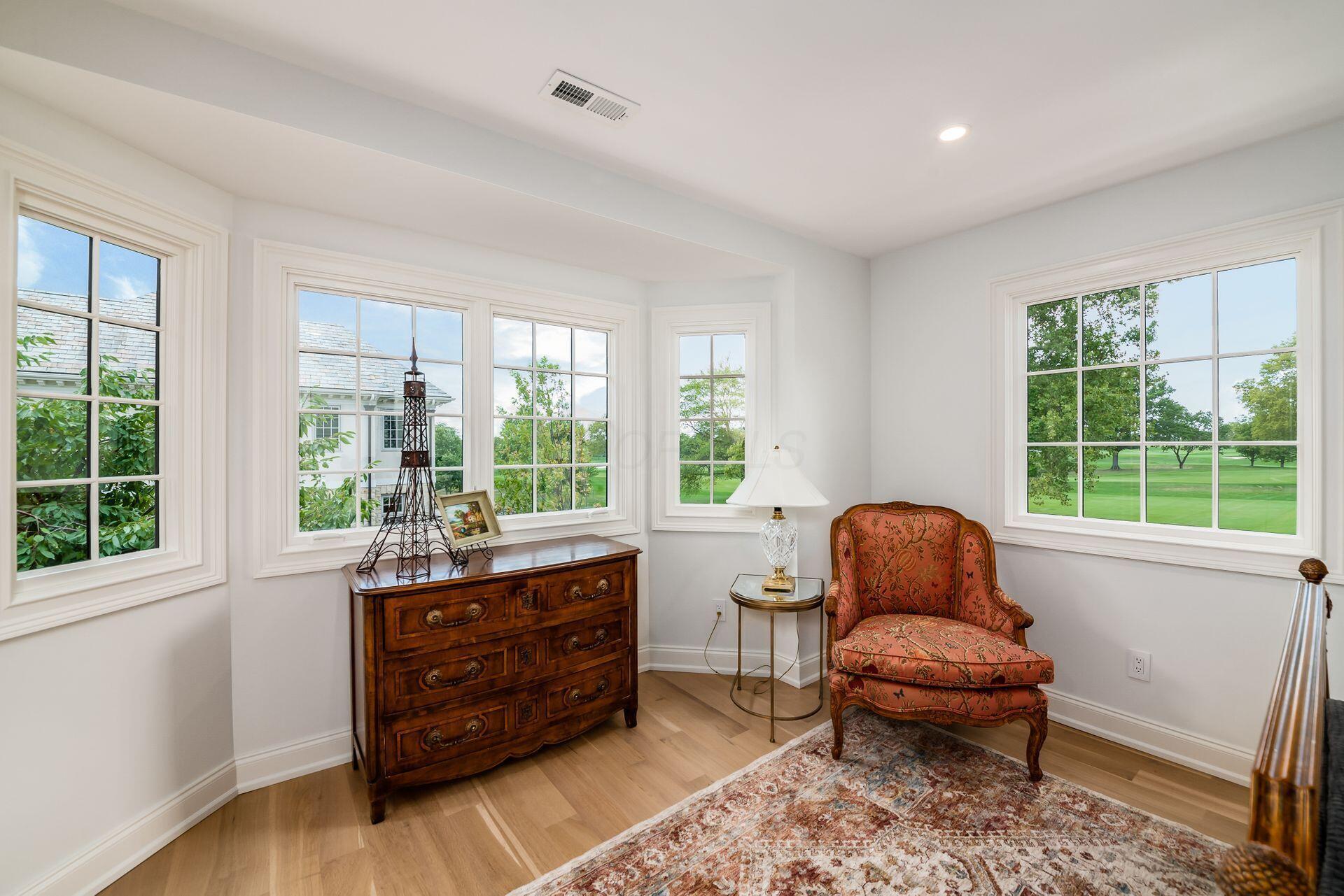 2252 Club Road