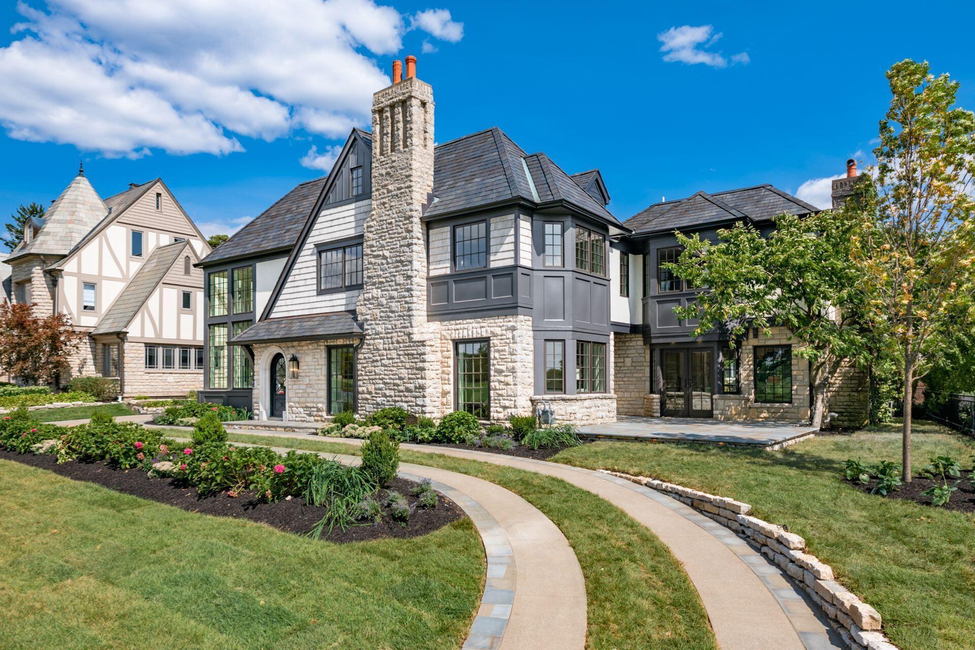 2252 Club Road