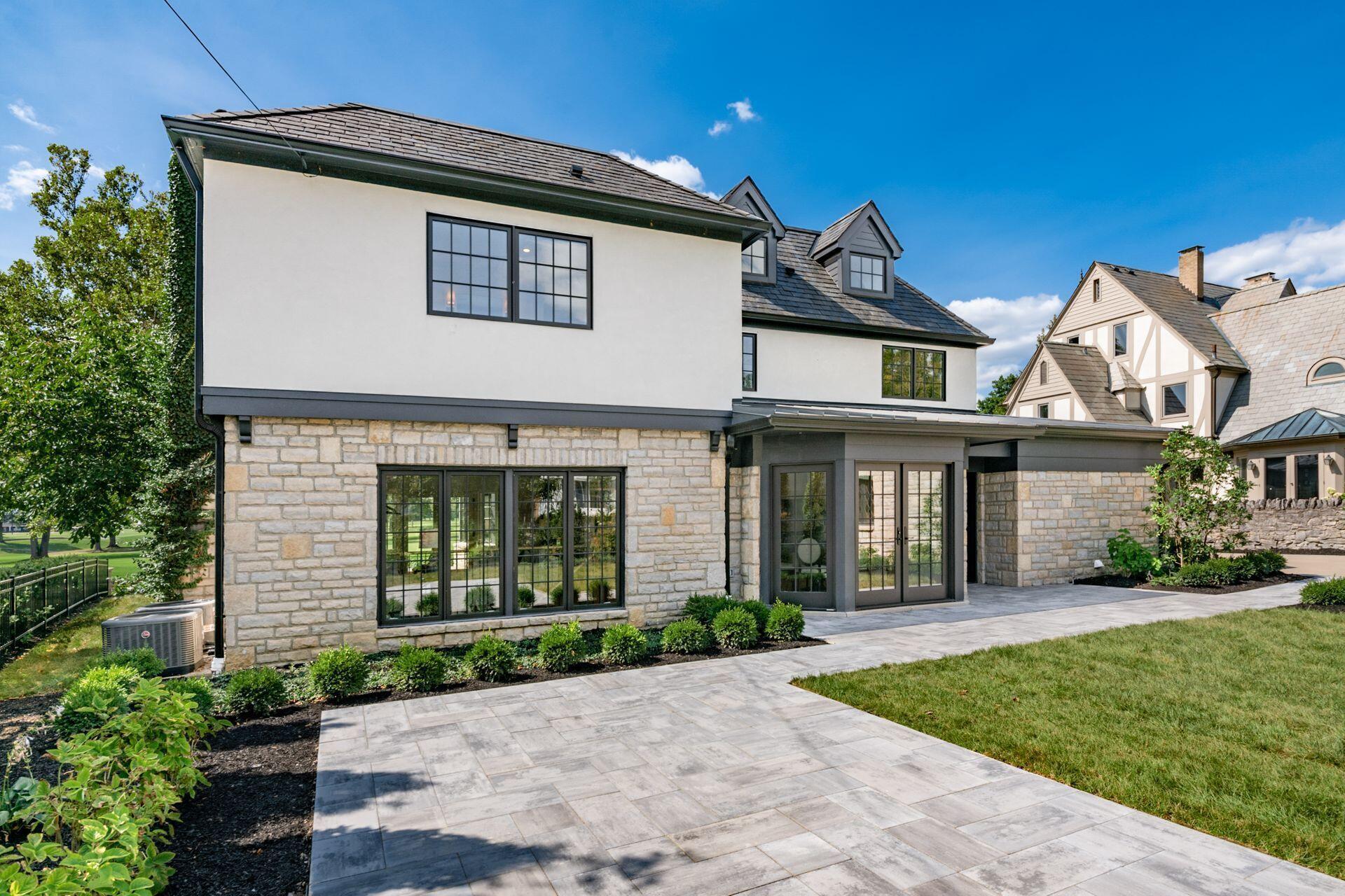 2252 Club Road
