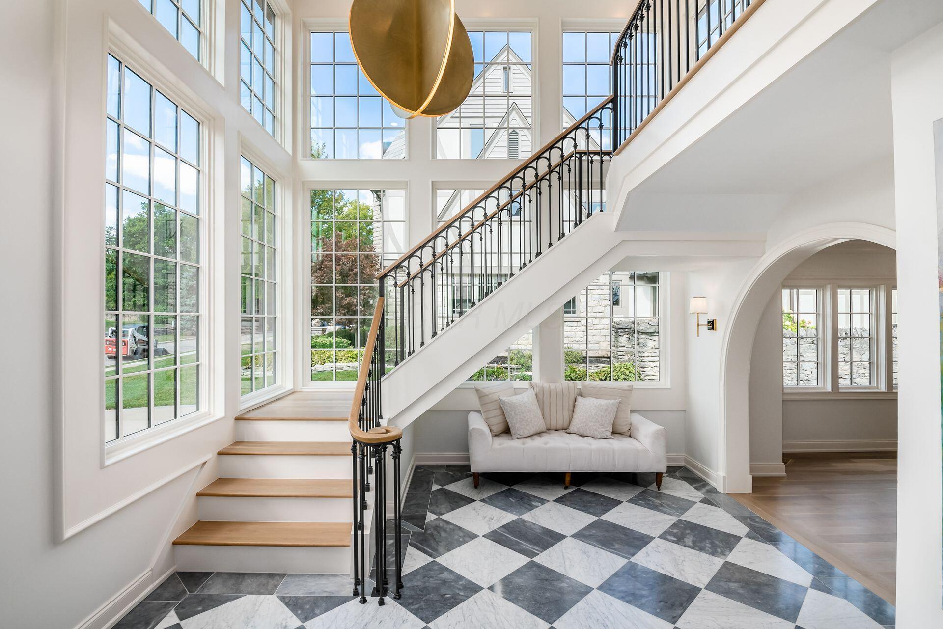 2252 Club Road