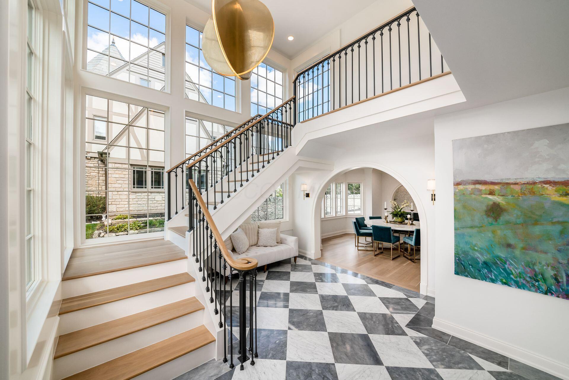 2252 Club Road