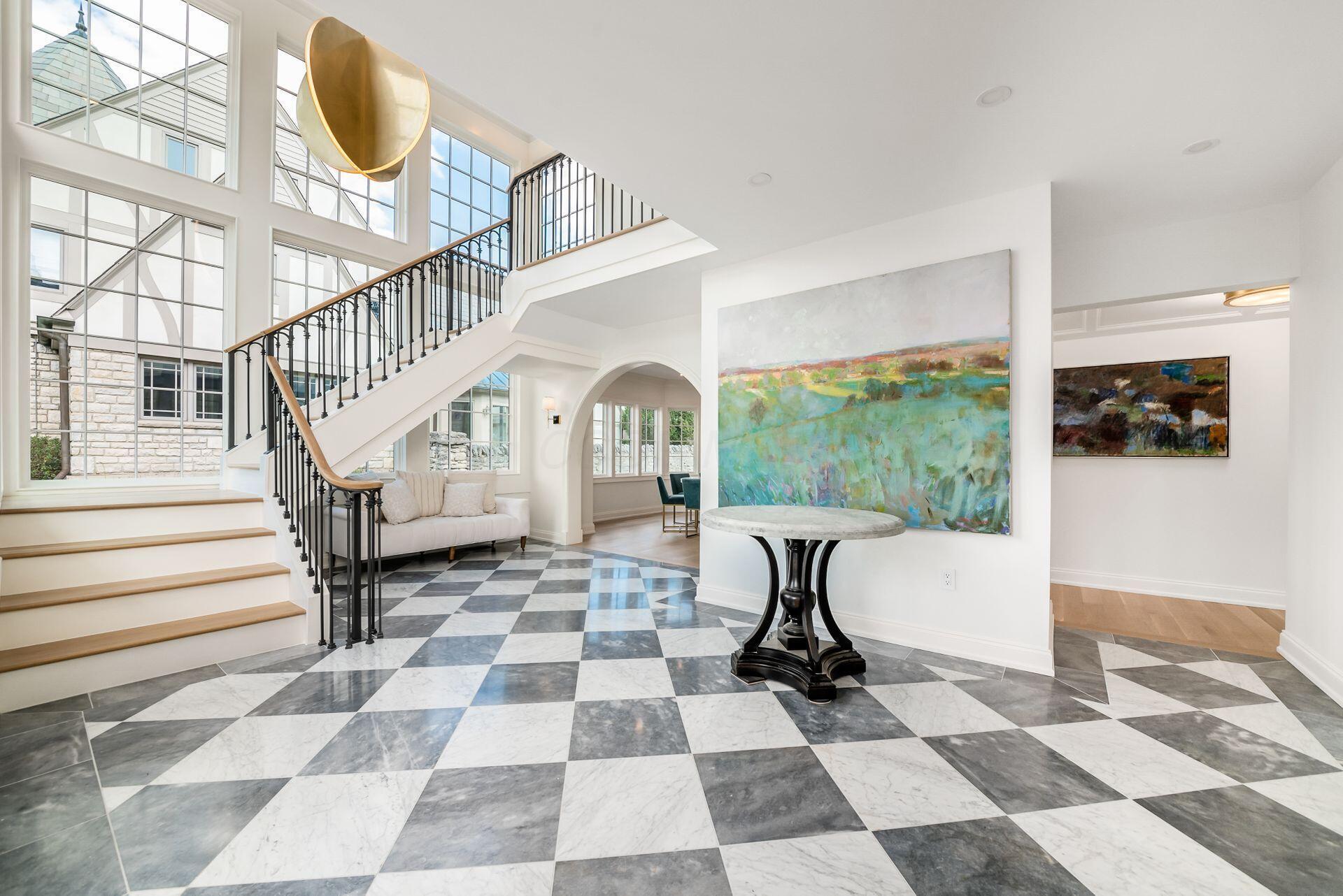 2252 Club Road