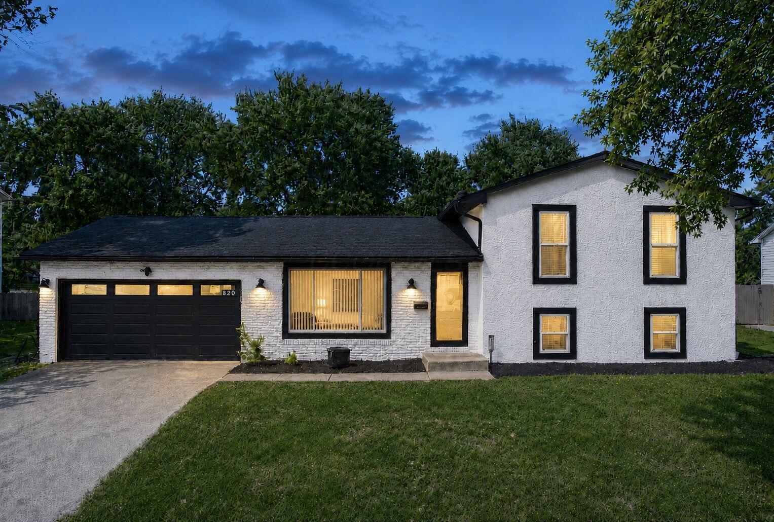 820 W Main Street