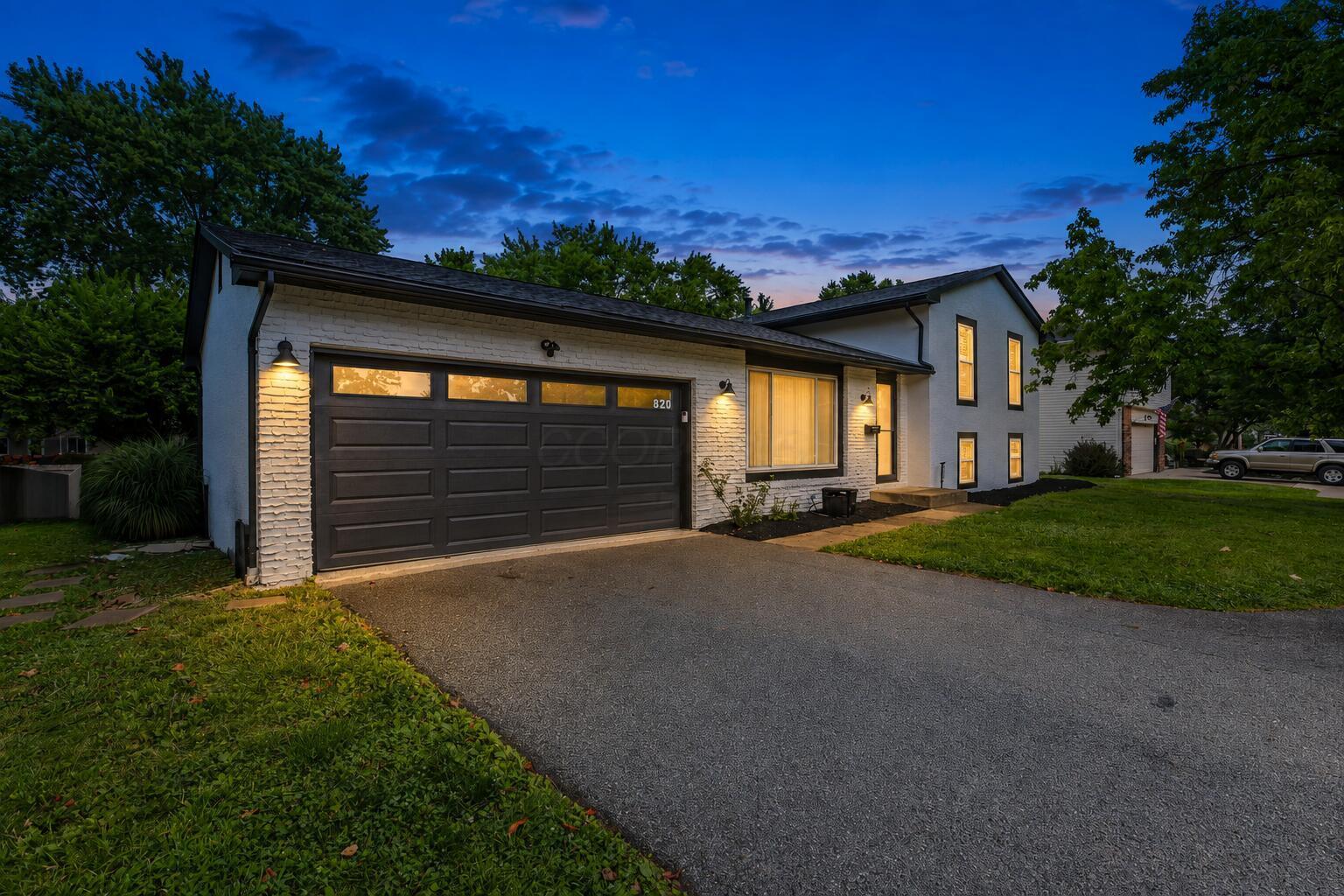 820 W Main Street
