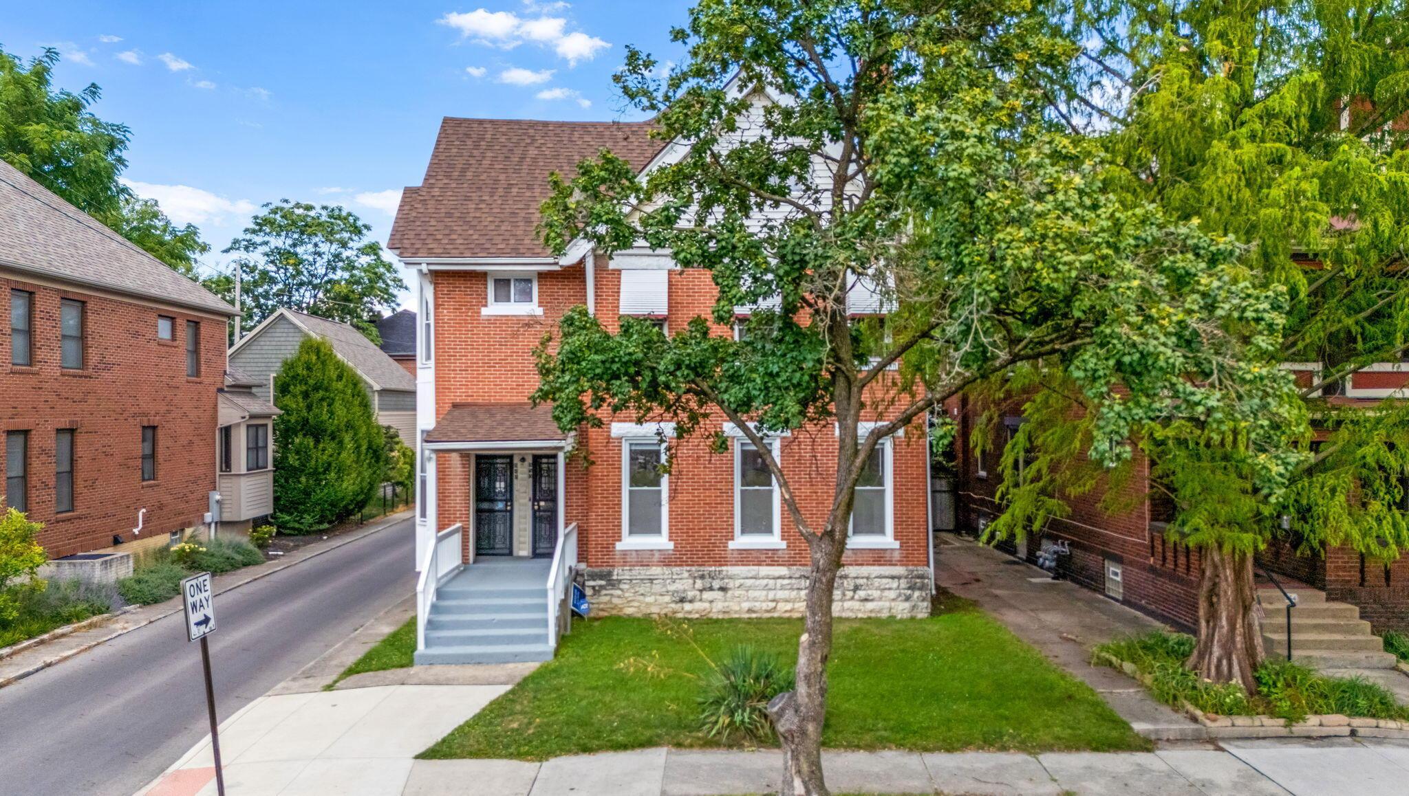 848 Franklin Avenue