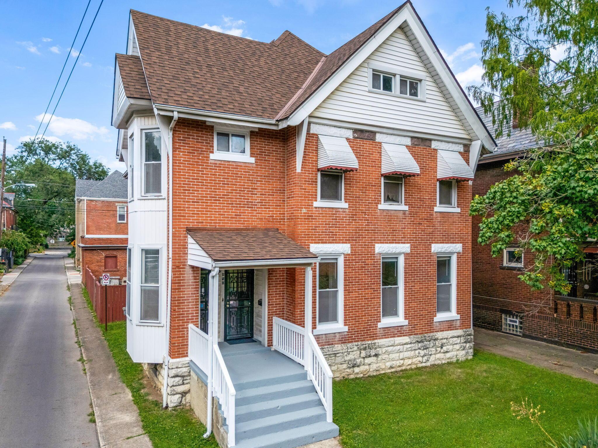 848 Franklin Avenue