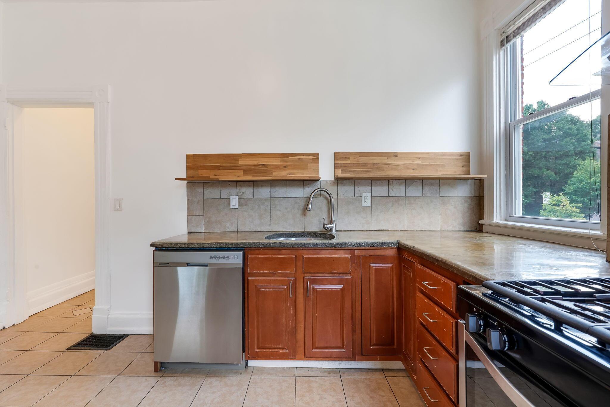 848 Franklin Avenue