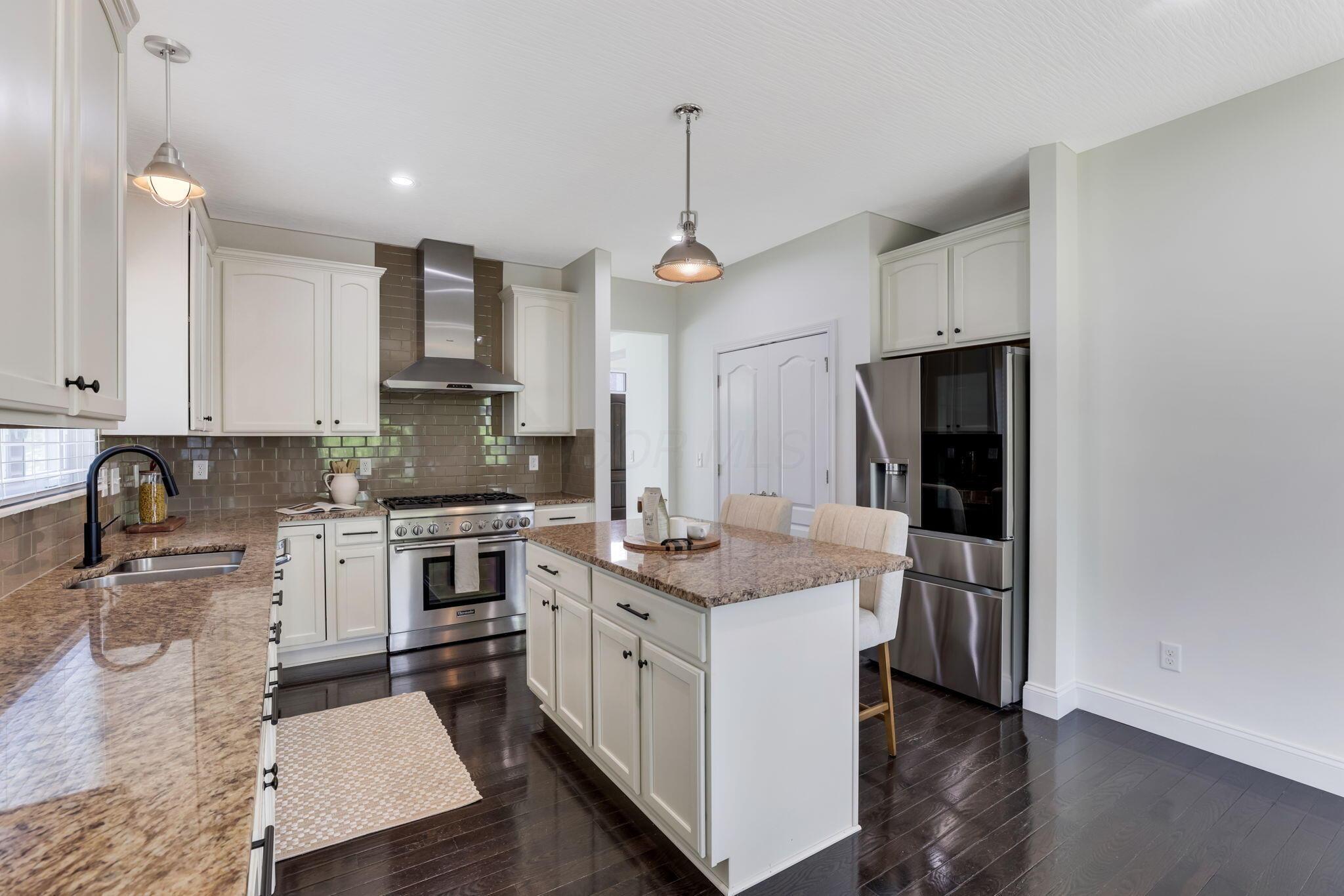 3930 Hickory Rock Drive