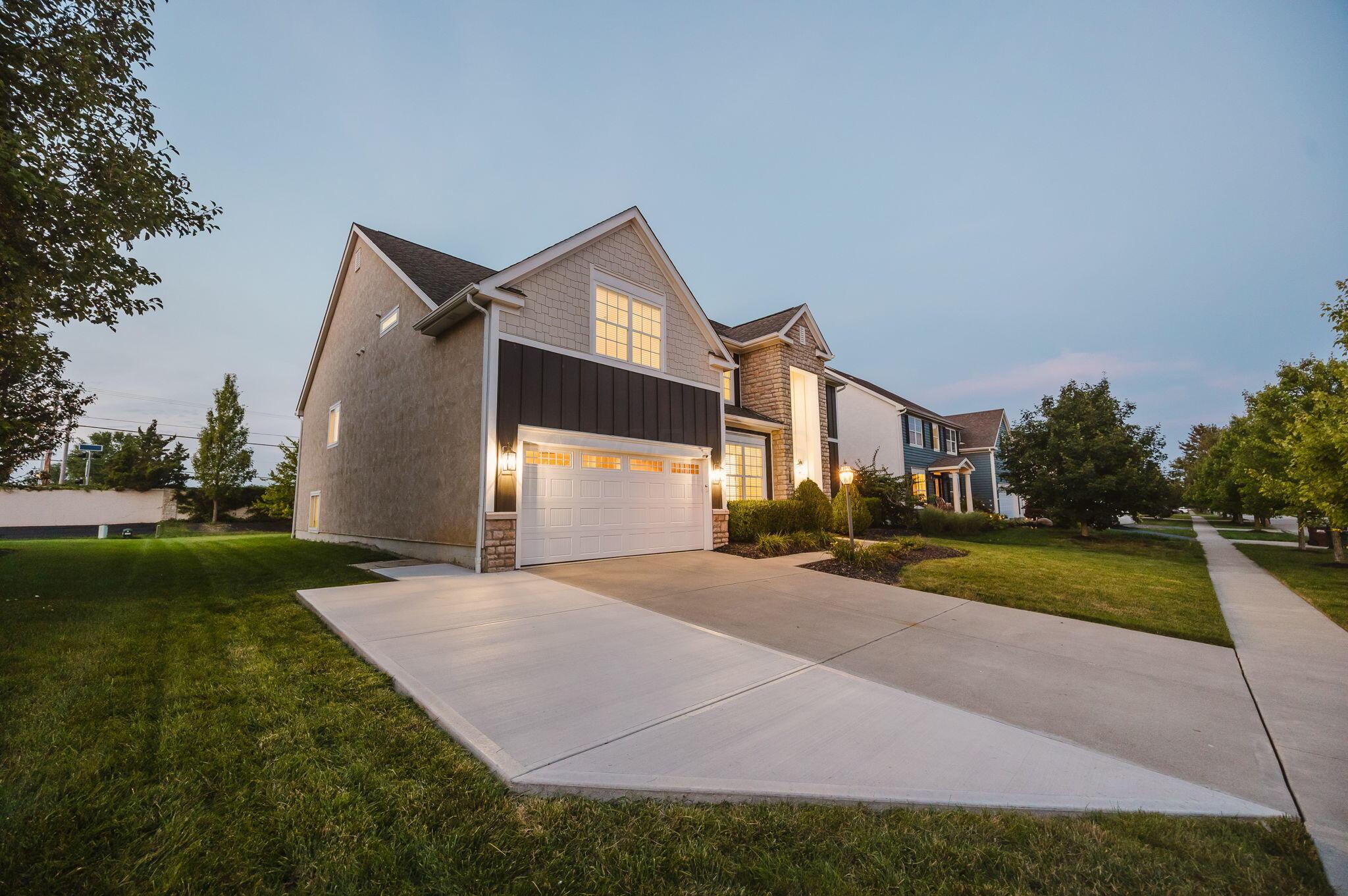 3930 Hickory Rock Drive