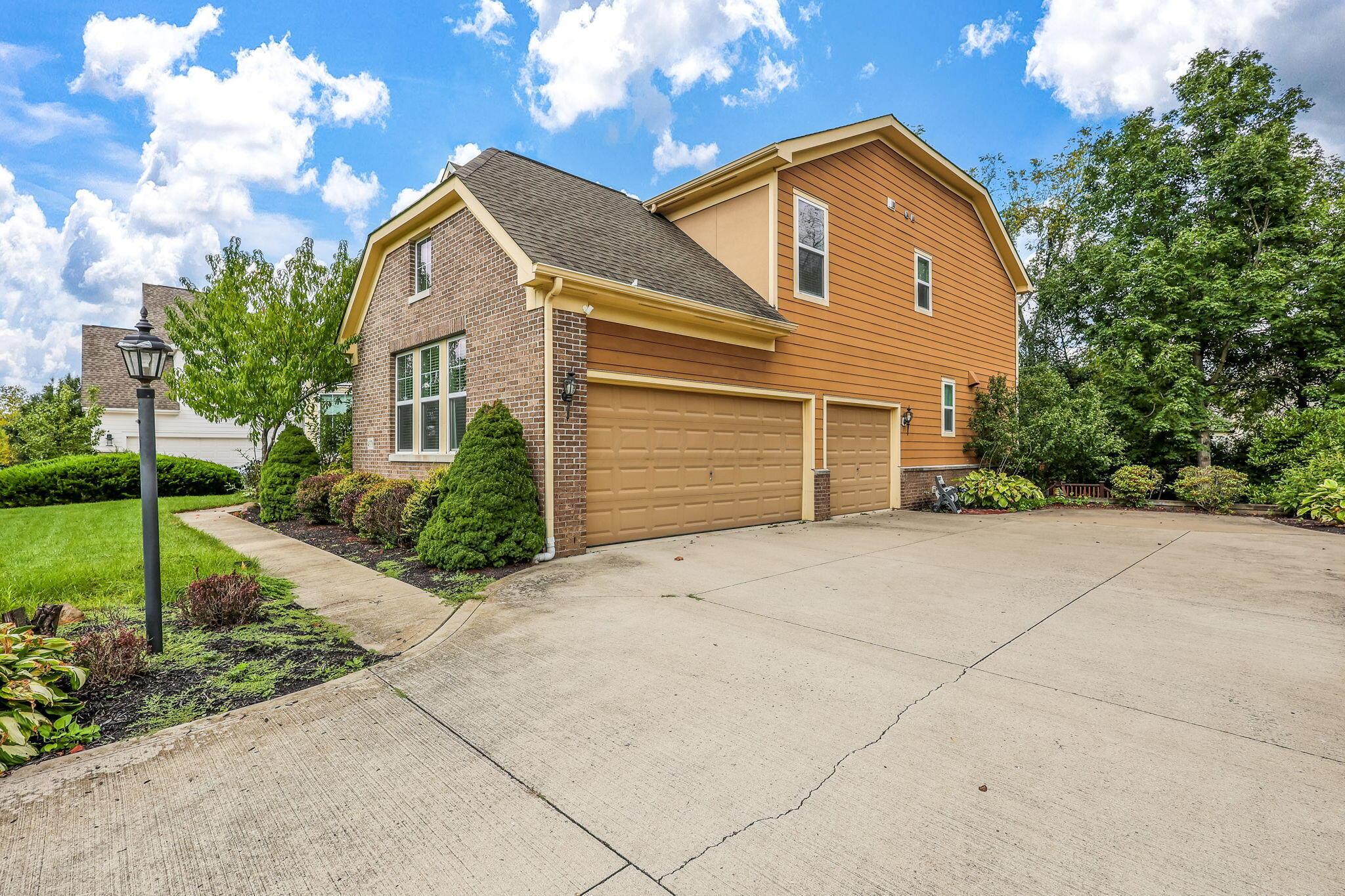 4378 Yellow Wood Drive