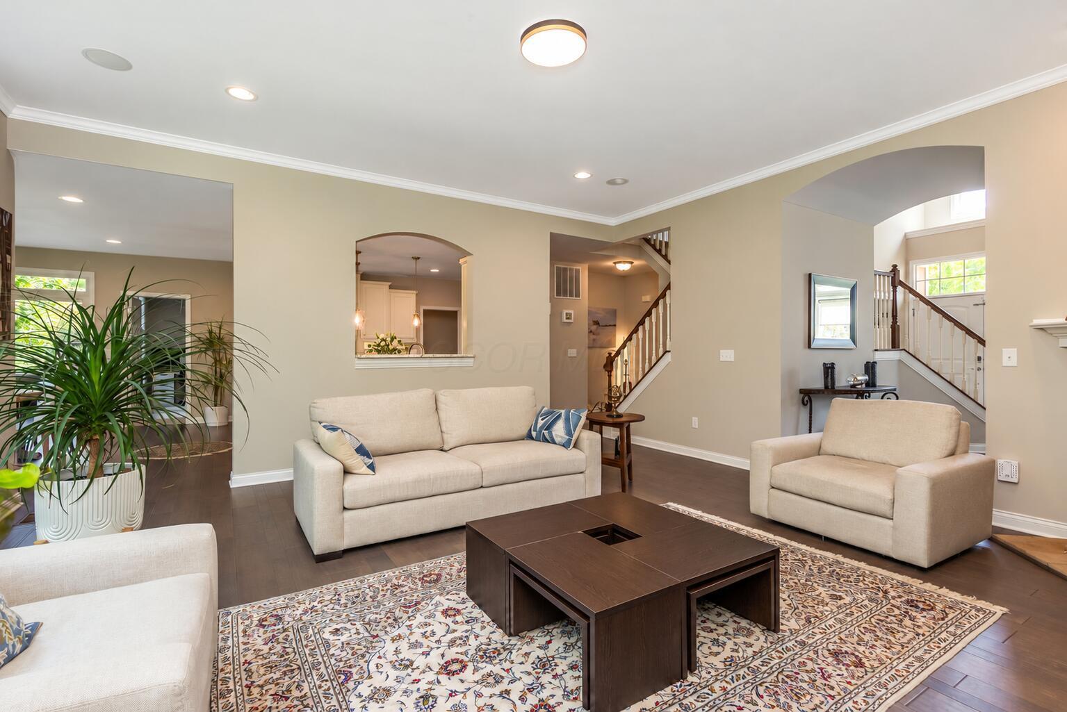 4378 Yellow Wood Drive