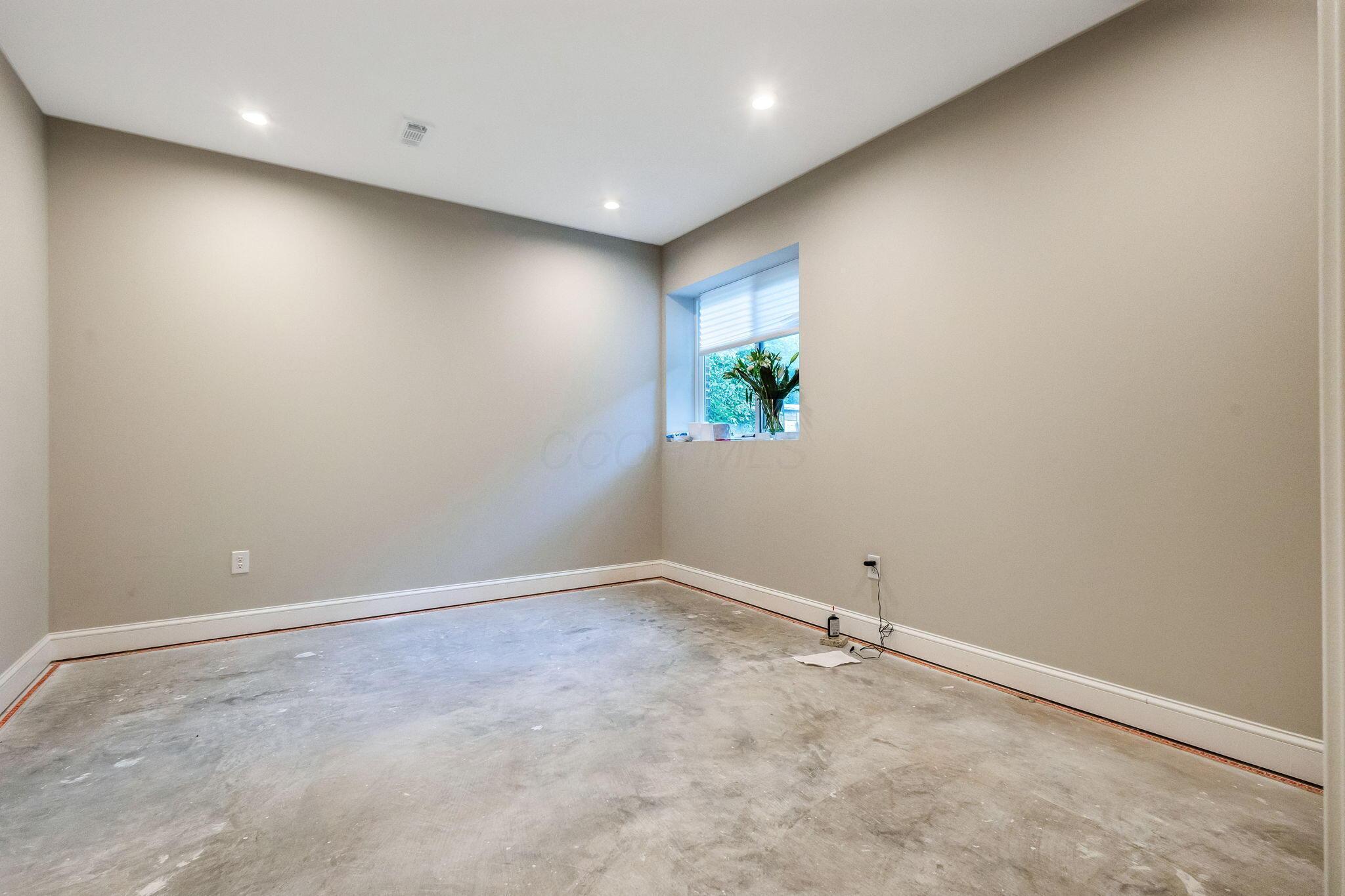 4378 Yellow Wood Drive