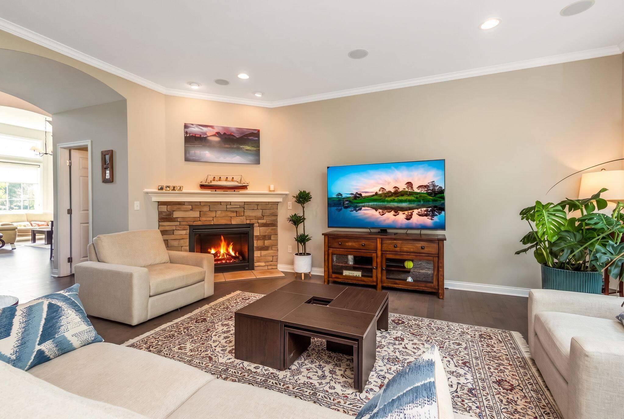 4378 Yellow Wood Drive