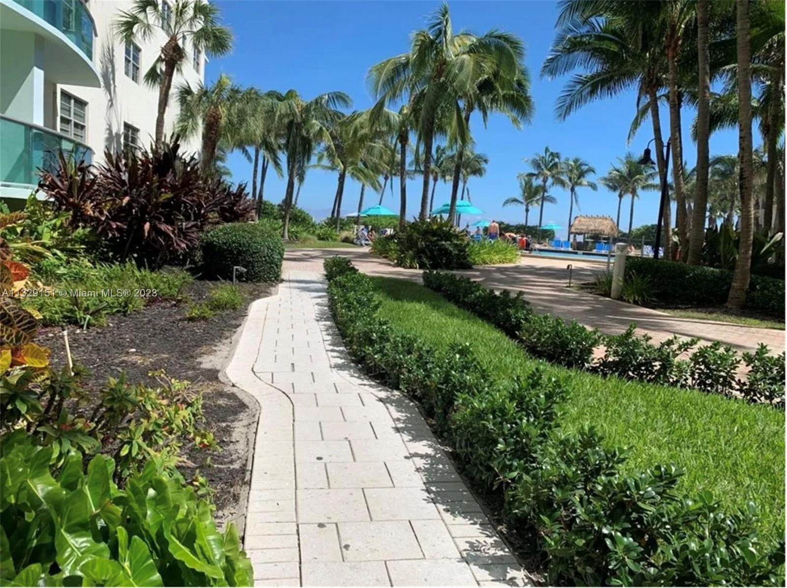 3901 S Ocean Dr # 7X