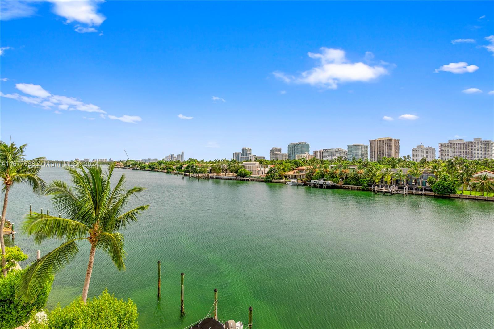 9751 E Bay Harbor Dr # 11B