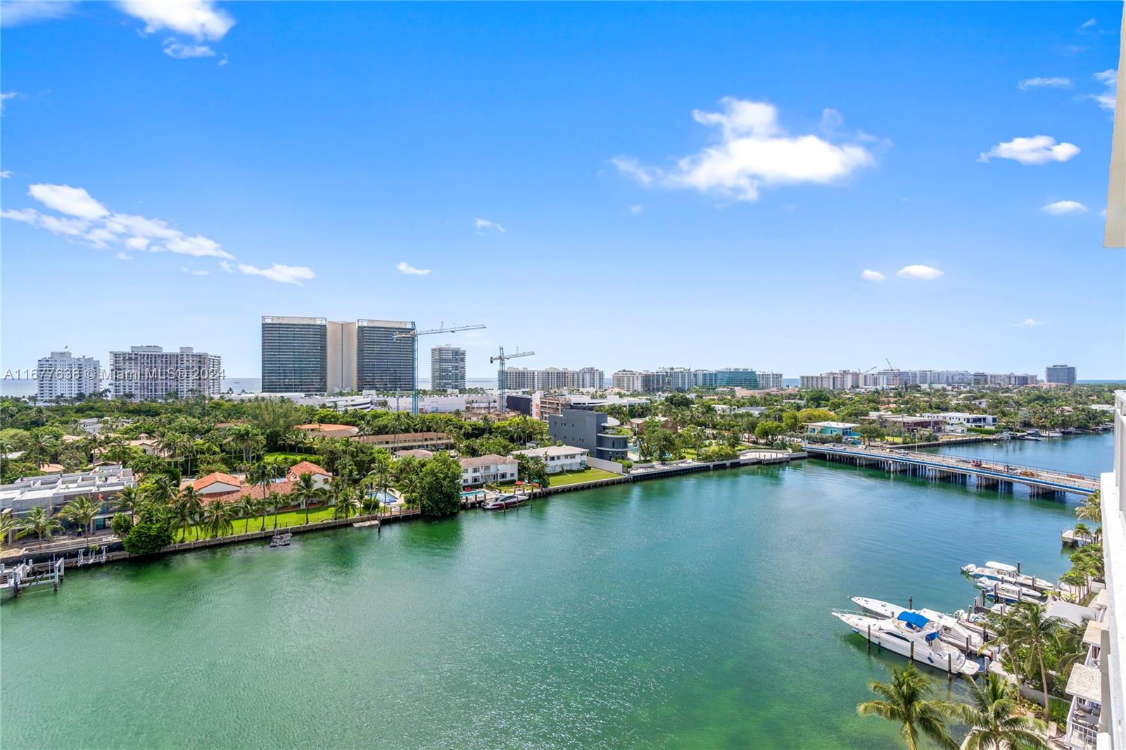 9751 E Bay Harbor Dr # 11B