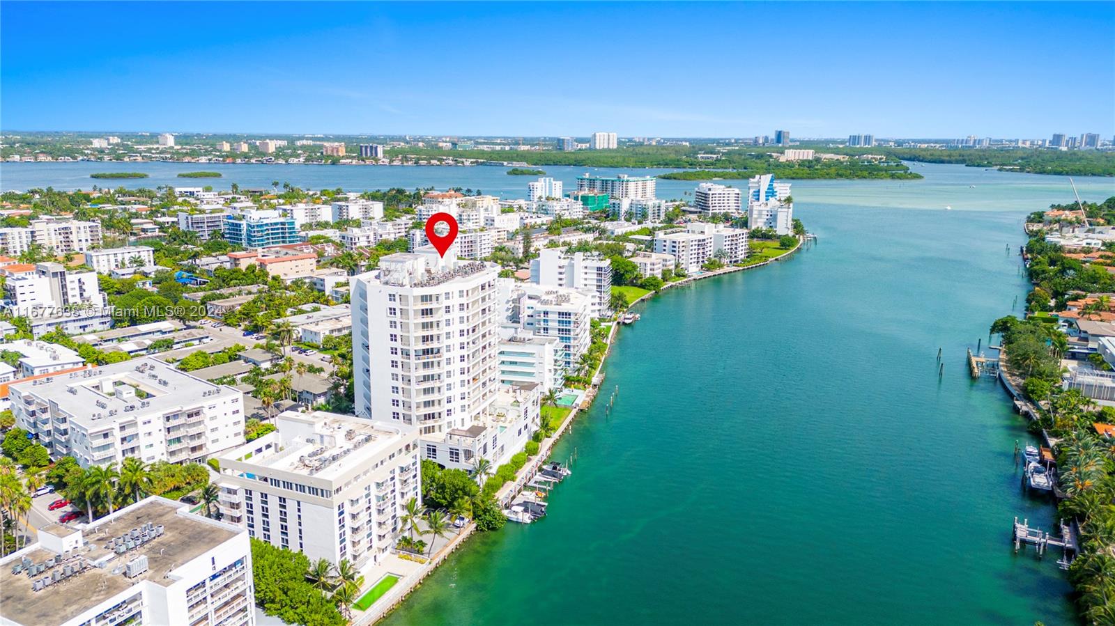 9751 E Bay Harbor Dr # 11B