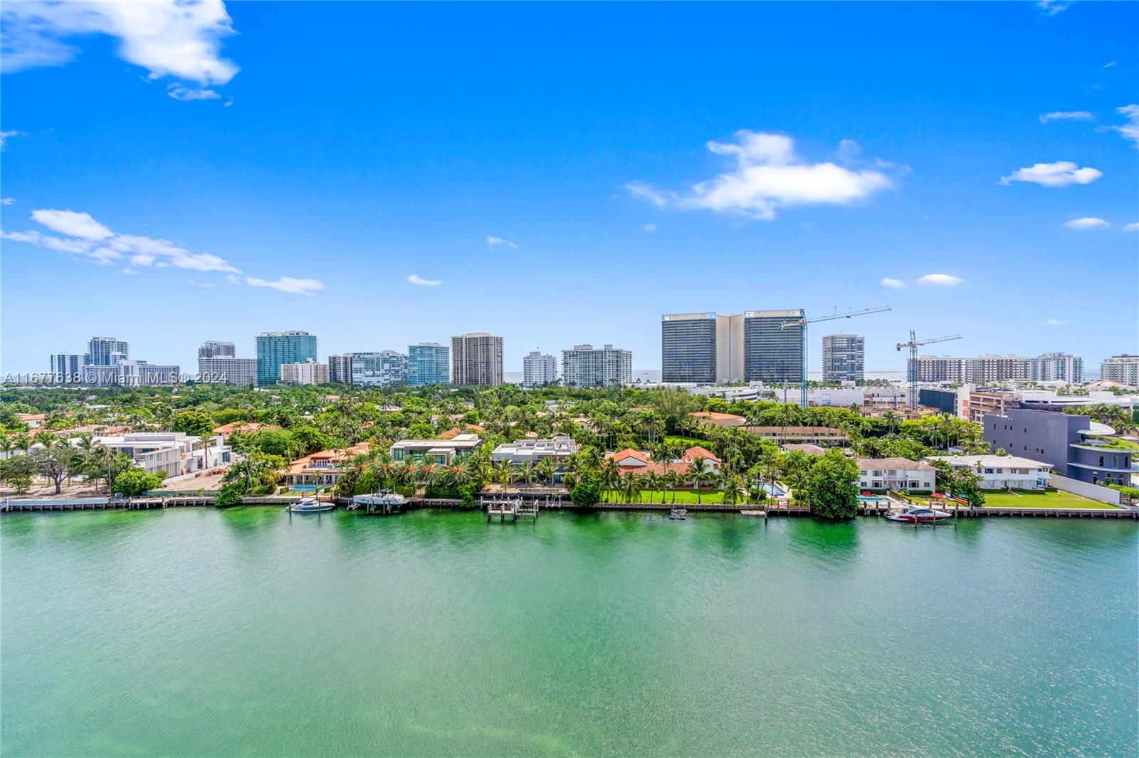 9751 E Bay Harbor Dr # 11B
