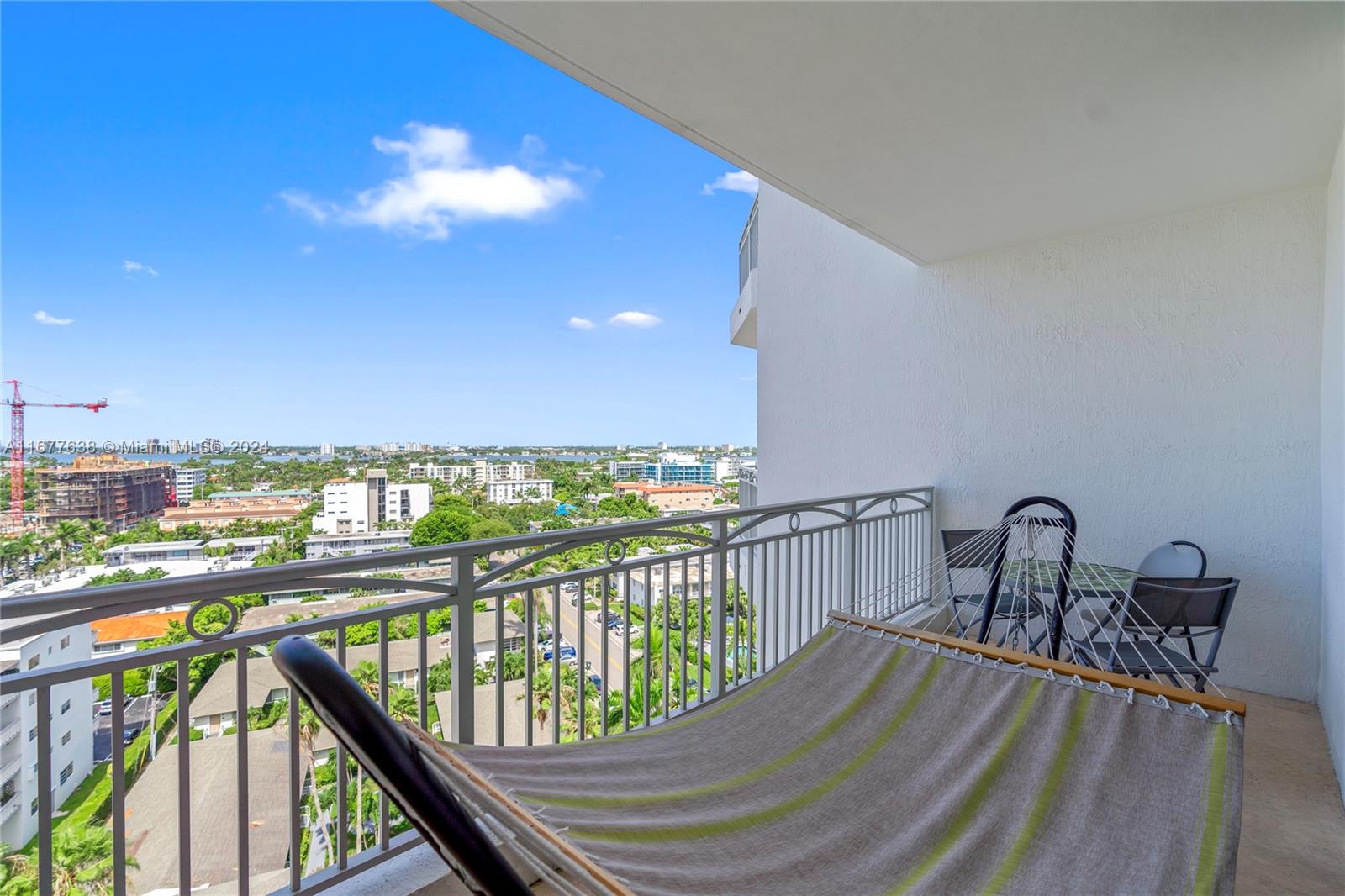 9751 E Bay Harbor Dr # 11B