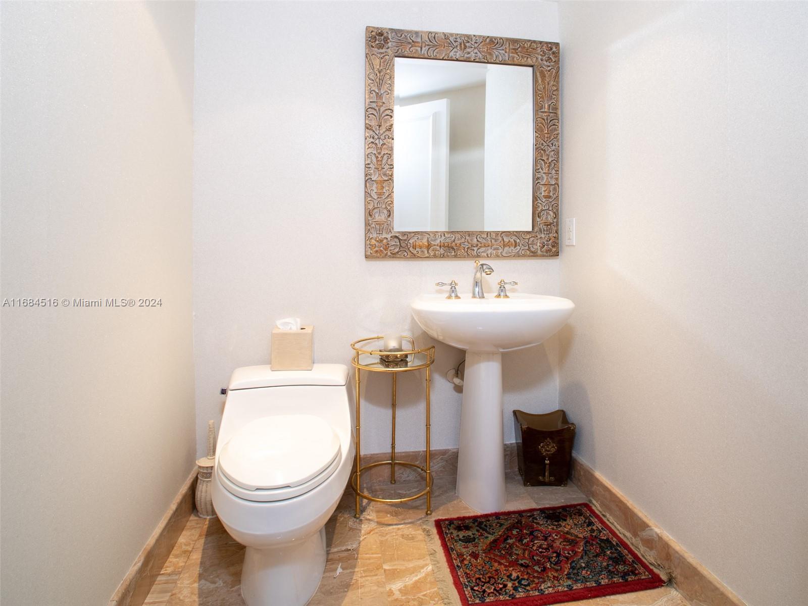 9559 Collins Ave # H Unit: S8-H