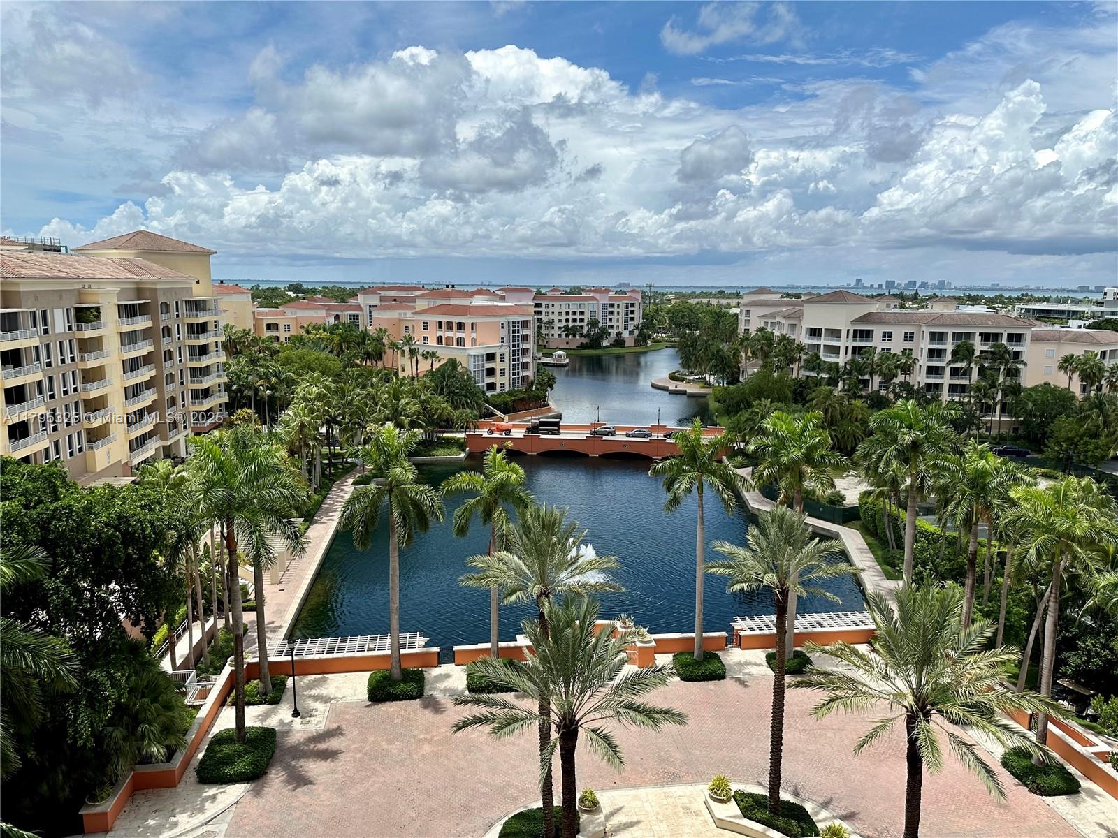 785 Crandon Blvd # 803