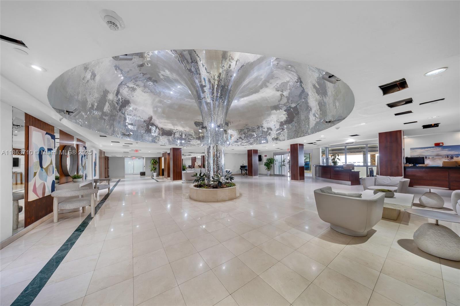 2655 Collins Ave # 407