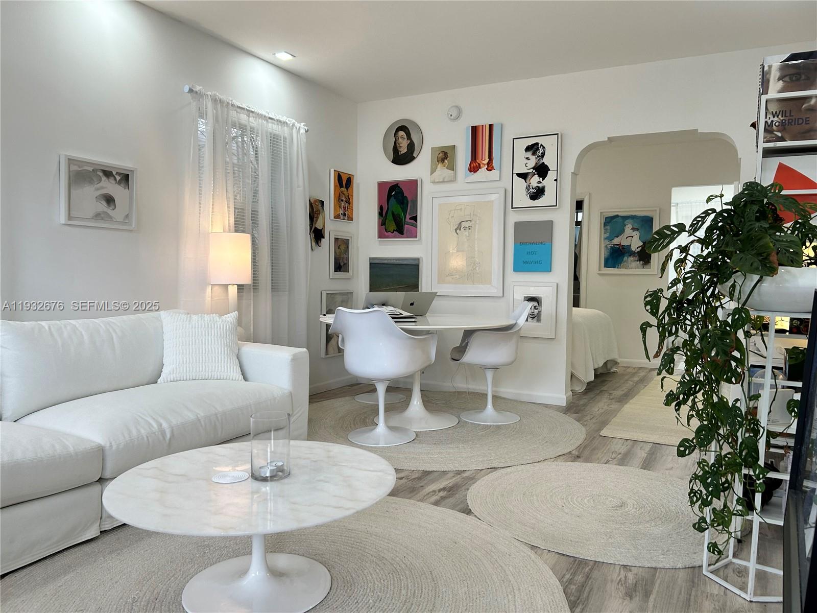 717 Espanola Way # 210