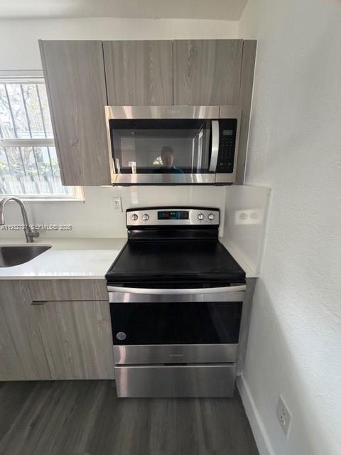 580 NW 58th St # 580