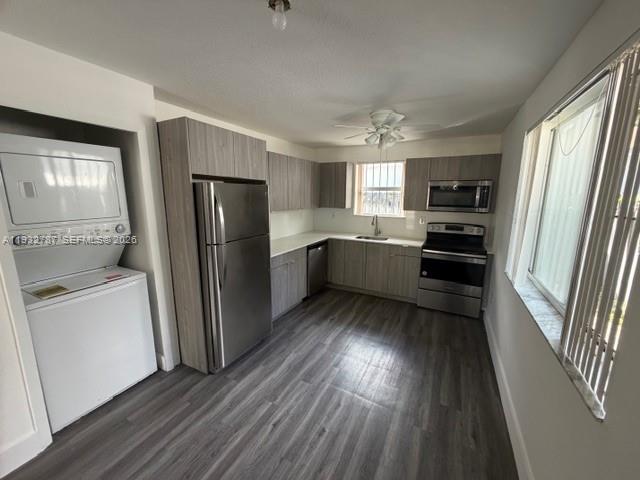 580 NW 58th St # 580