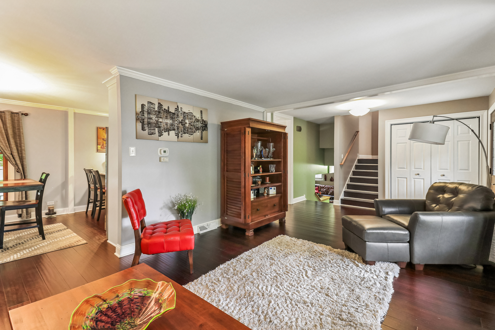6S561 Bridlespur Drive
