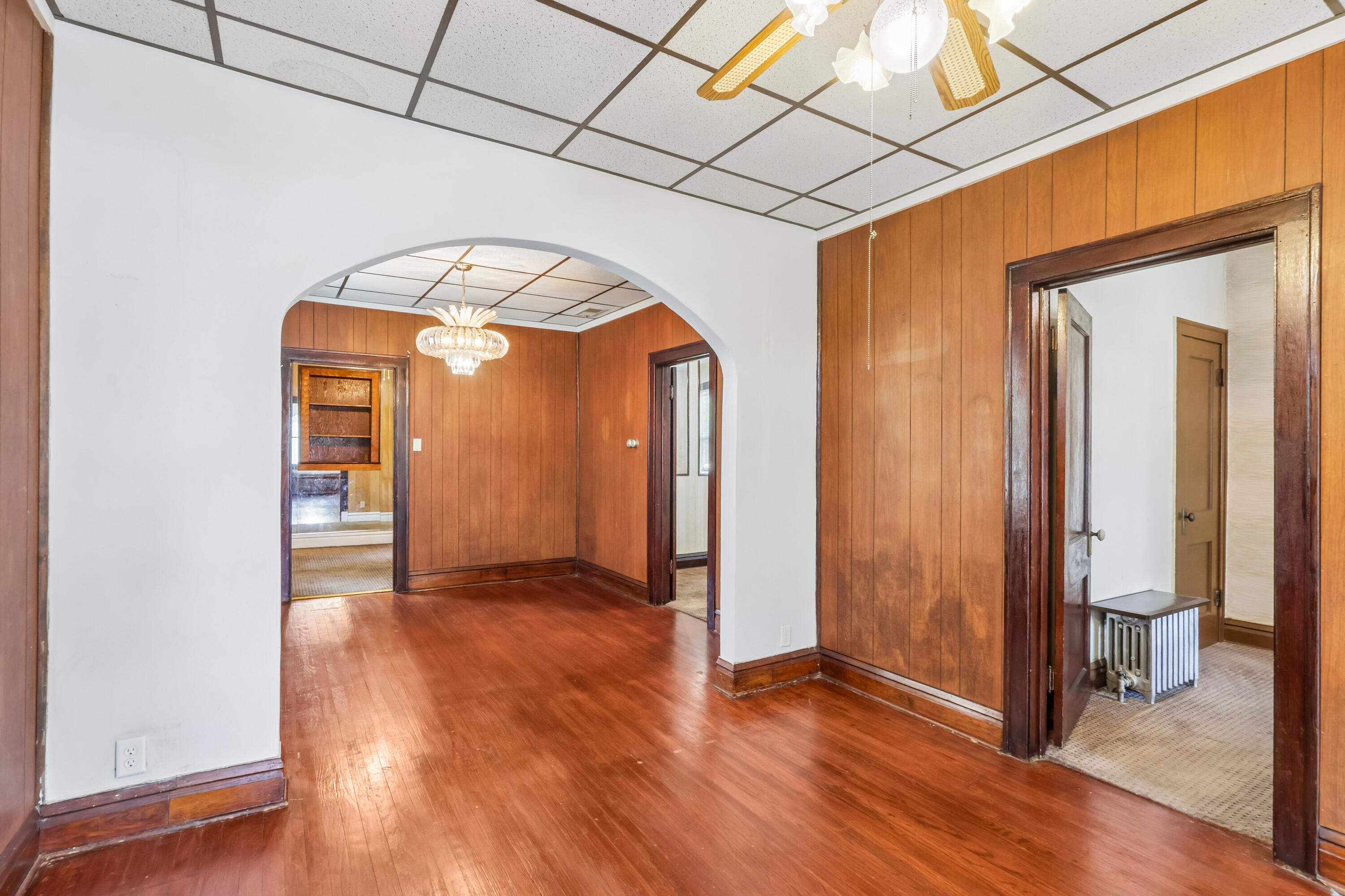 2256 White Oak Avenue