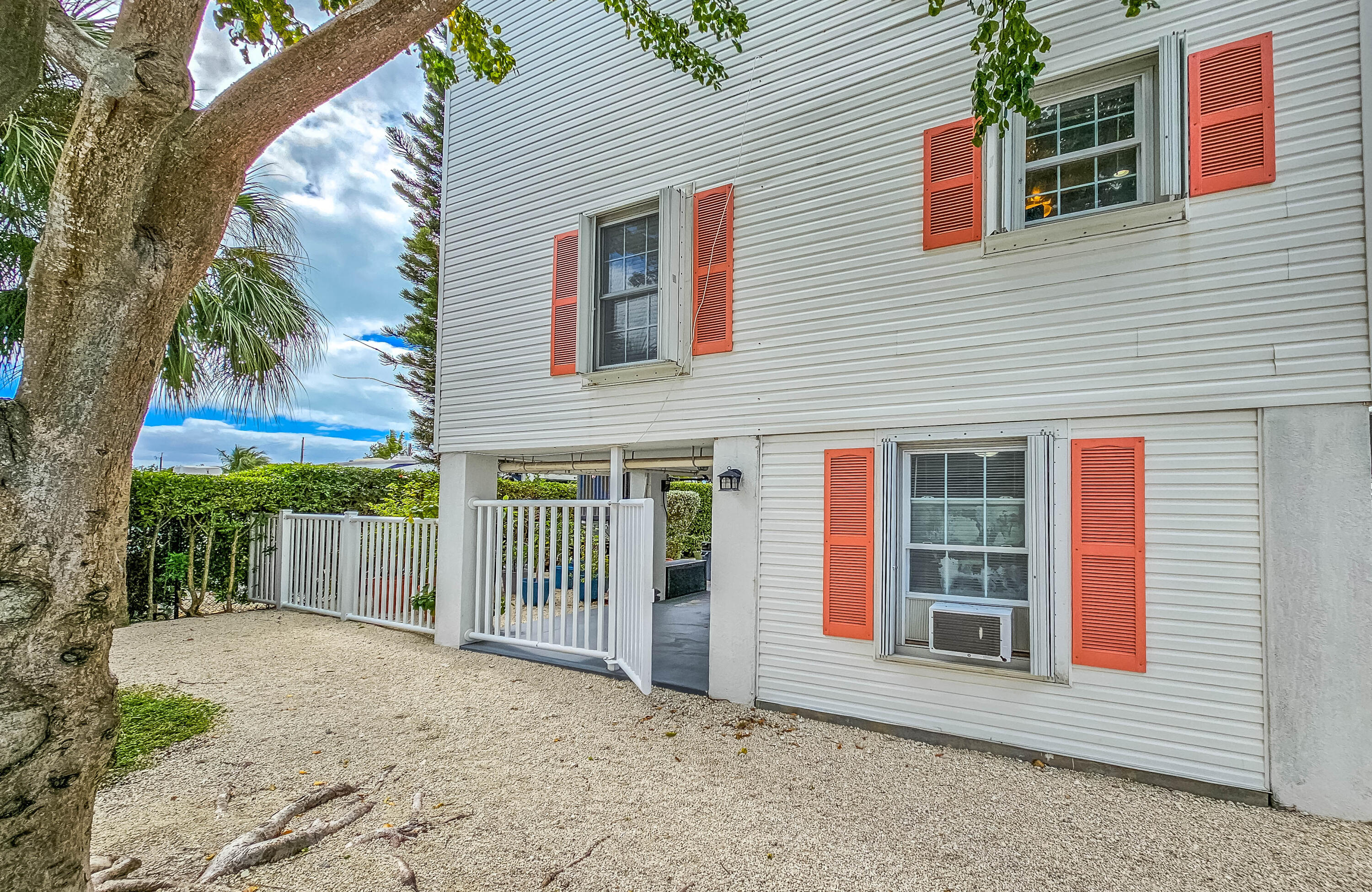 370 24Th St Ocean