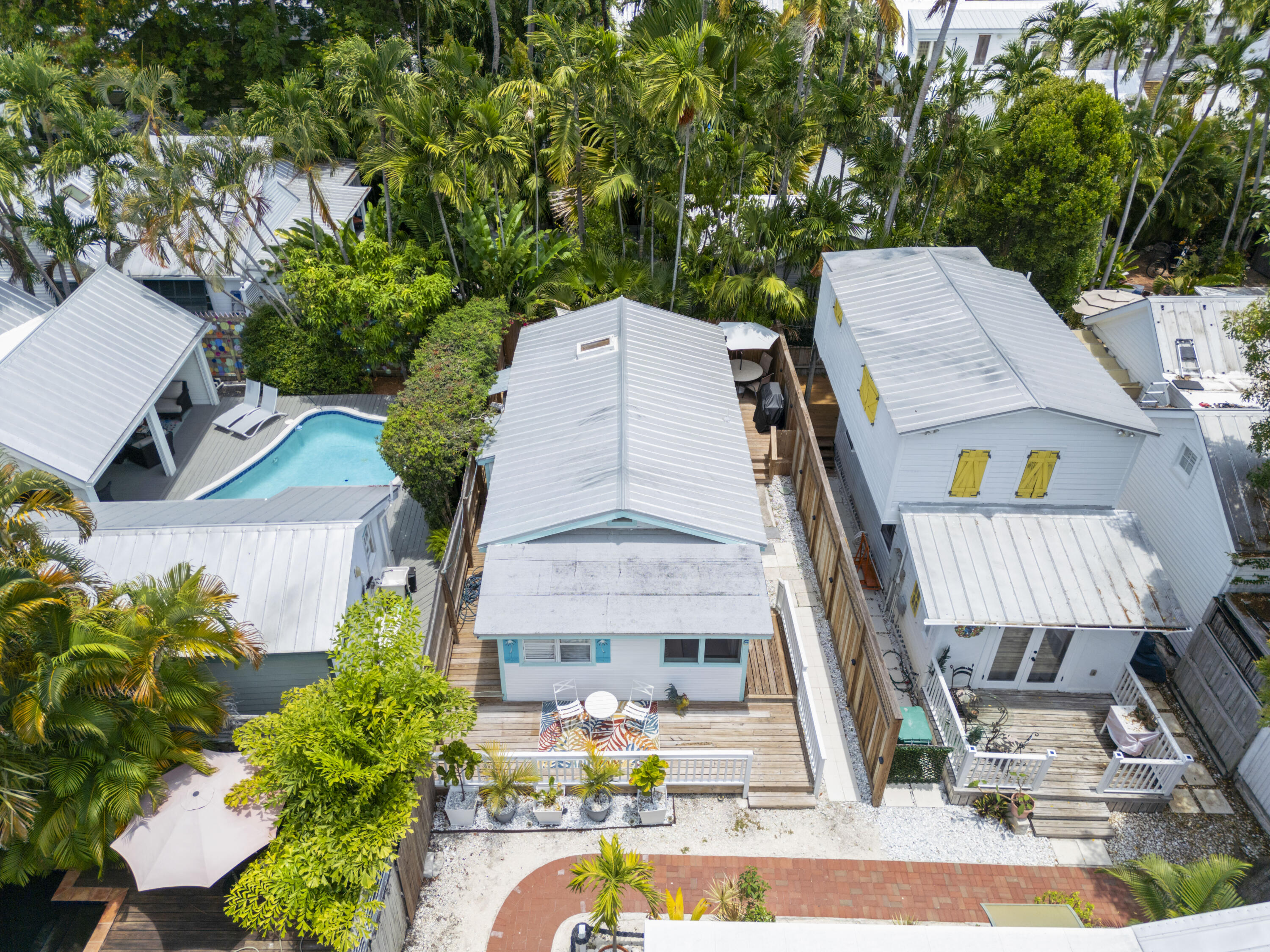 611 Grinnell Street Unit: 6