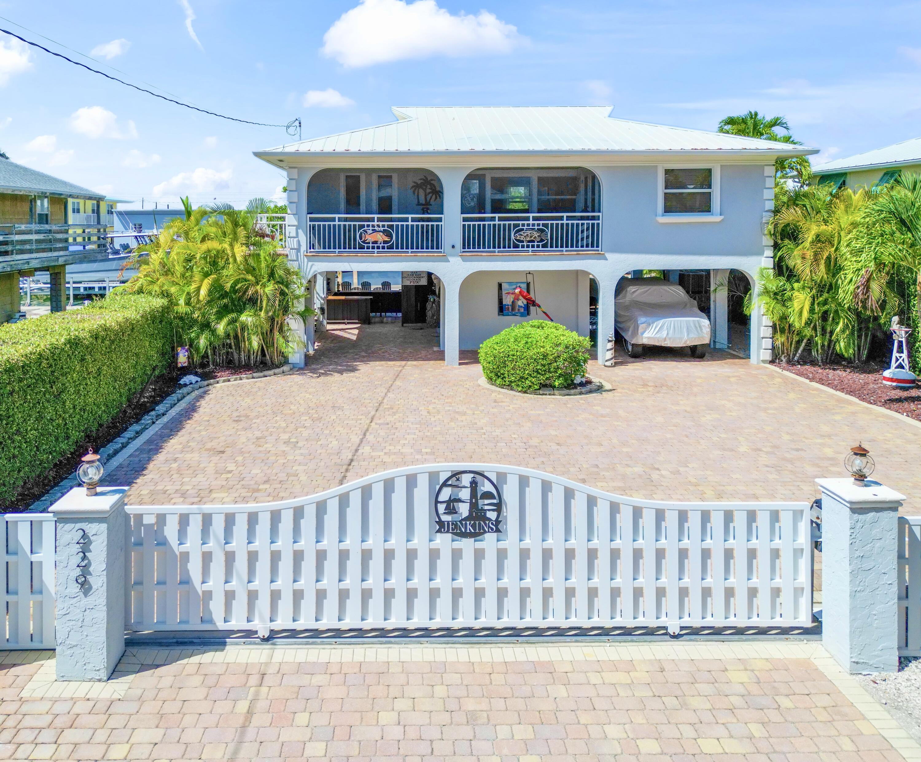 229 E Caribbean Drive